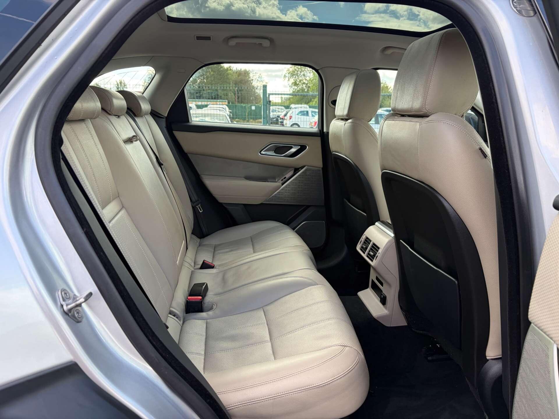 Land Rover Range Rover Velar view 29