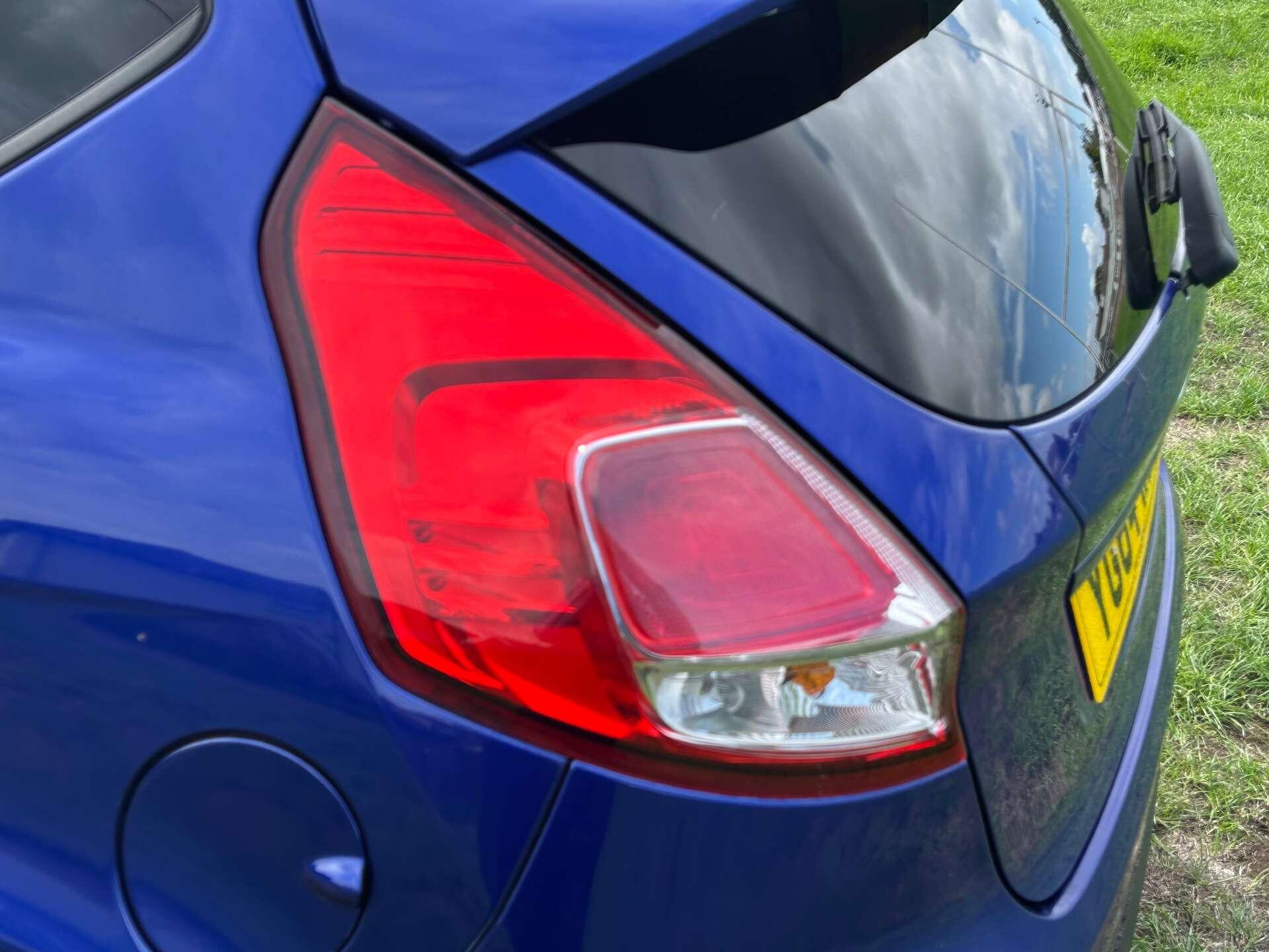 Ford Fiesta view 20