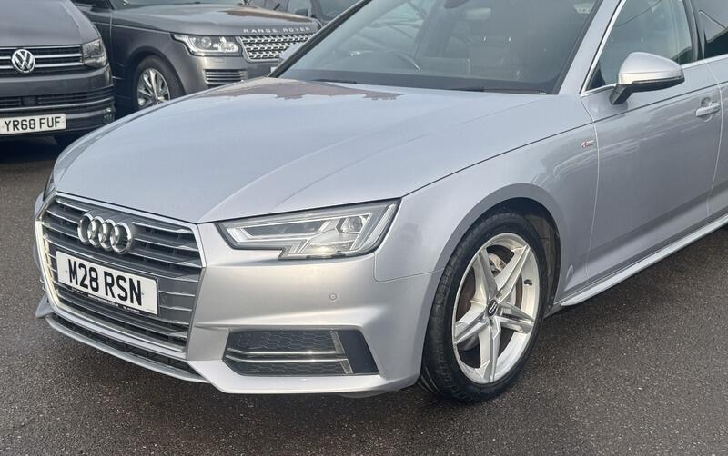 Audi A4 view 15