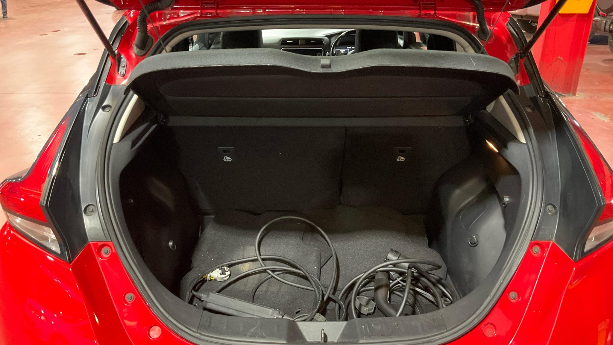 Nissan Leaf view 7