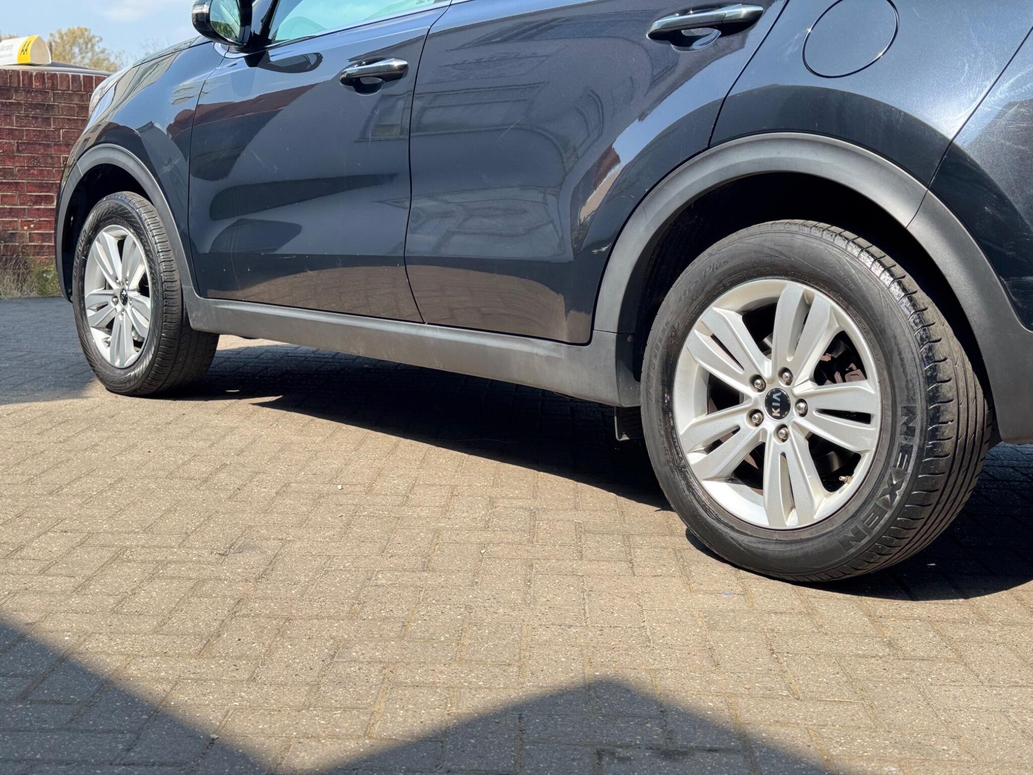 Kia Sportage view 8