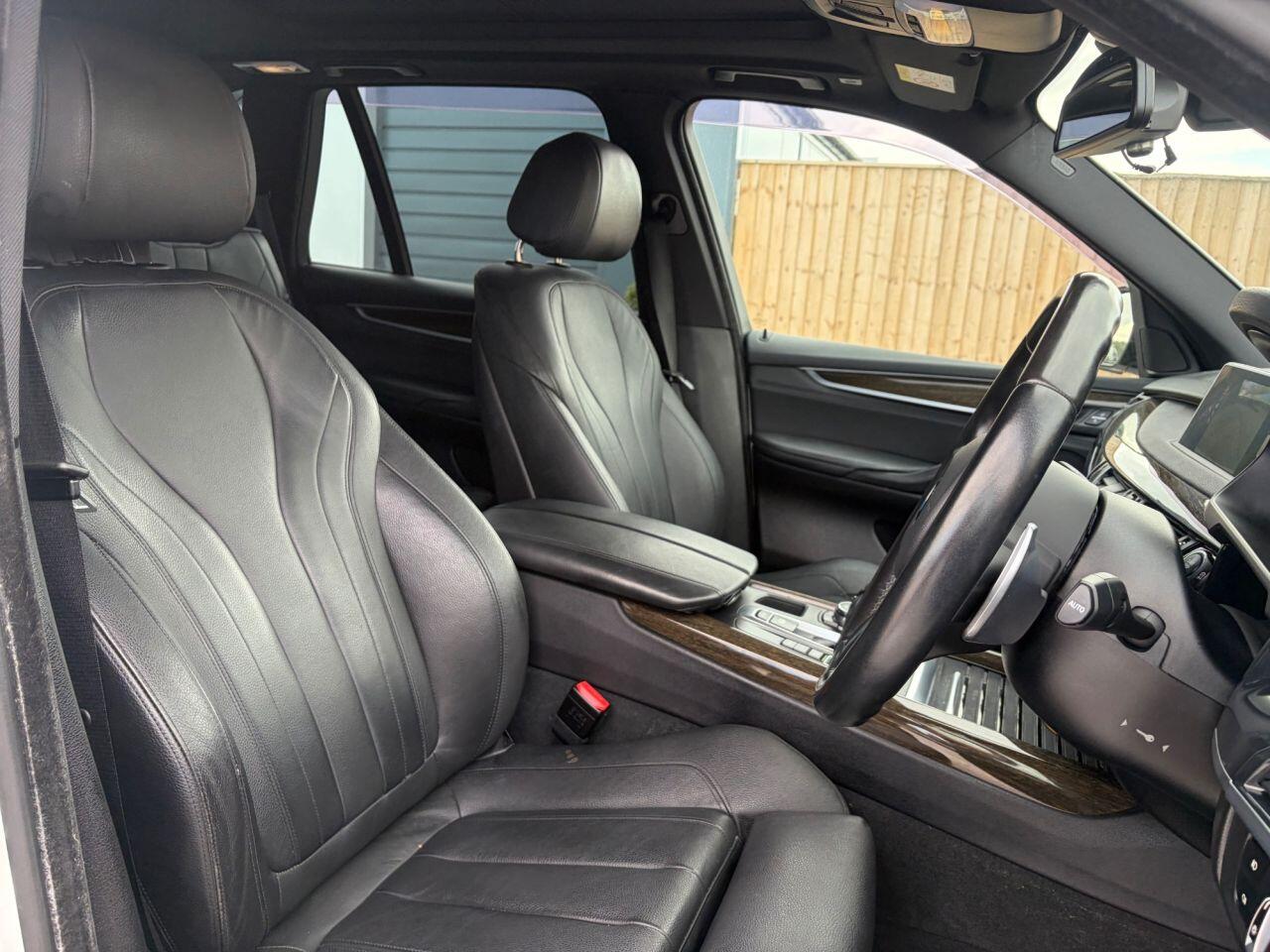BMW X5 view 17