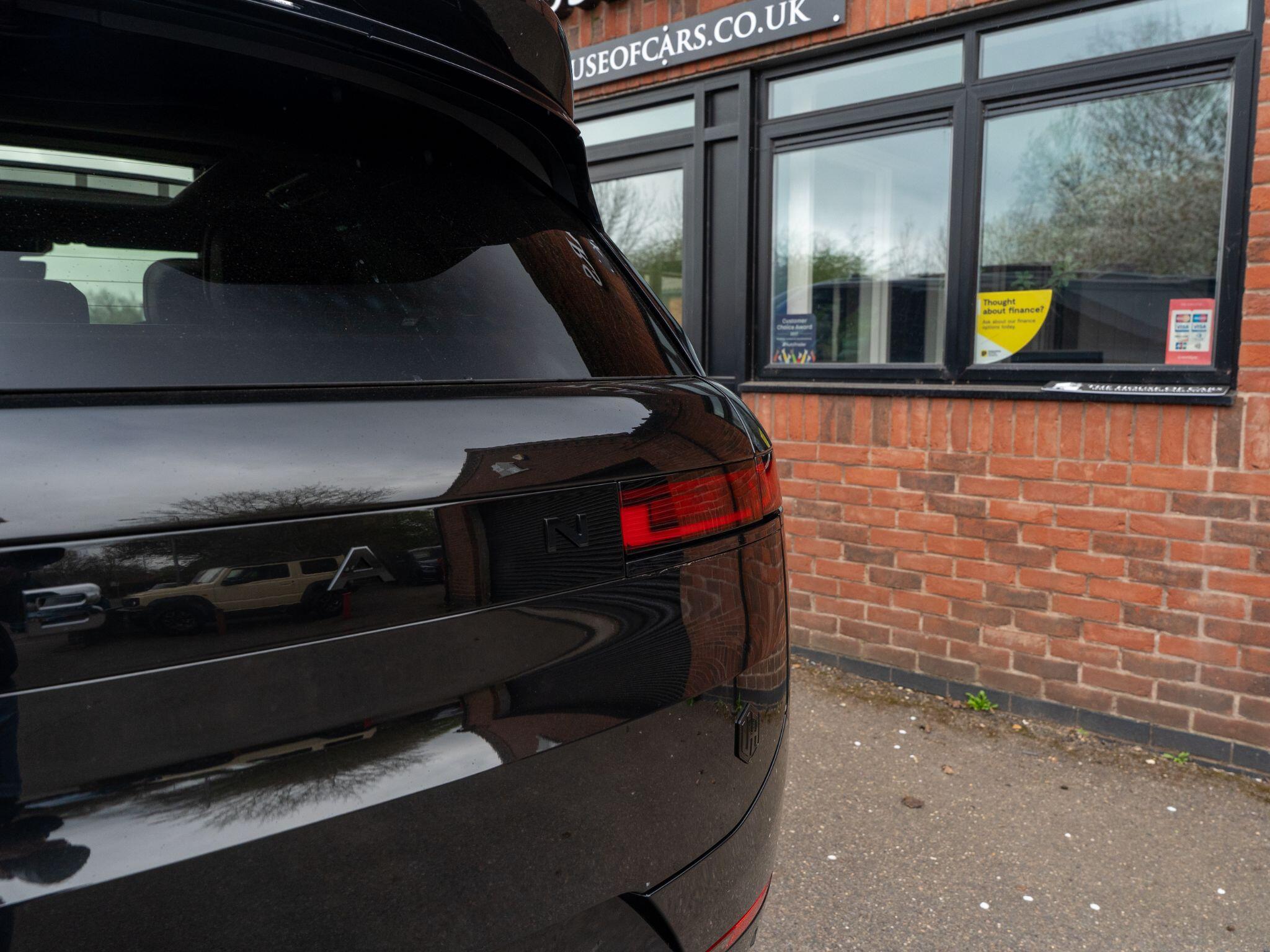 Land Rover Range Rover Sport view 28