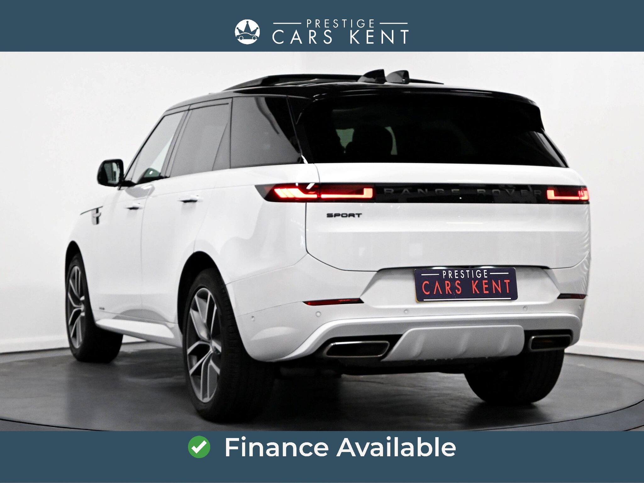 Land Rover Range Rover Sport view 3