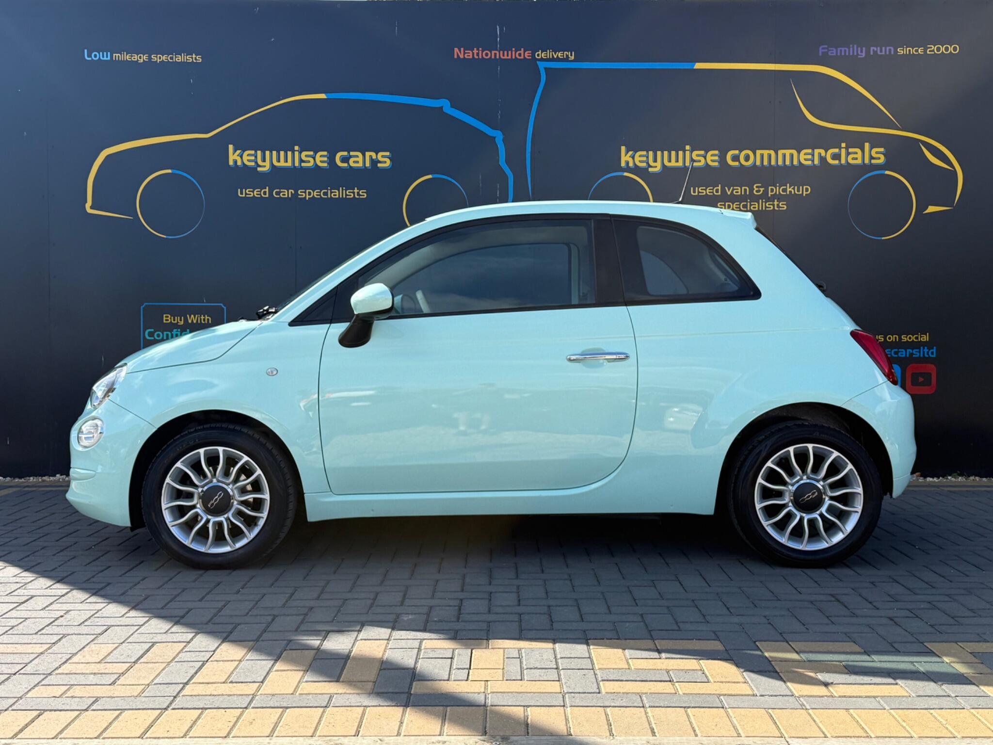 Fiat 500 view 2