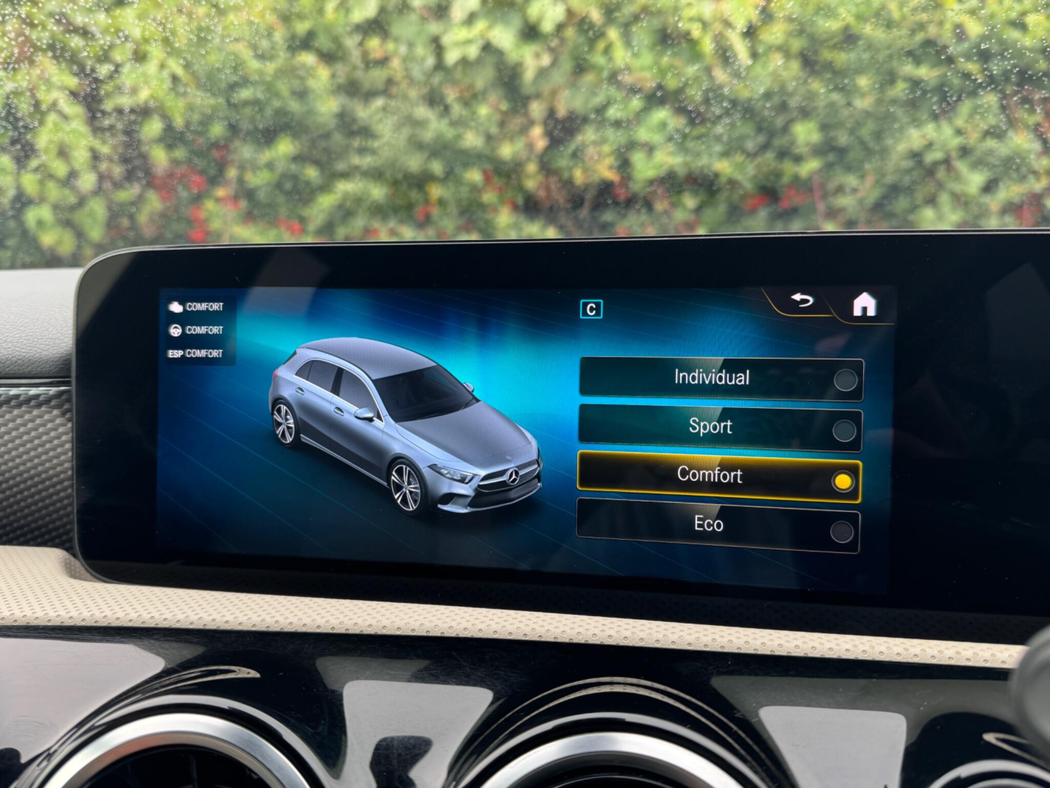 Mercedes-Benz A-Class view 27