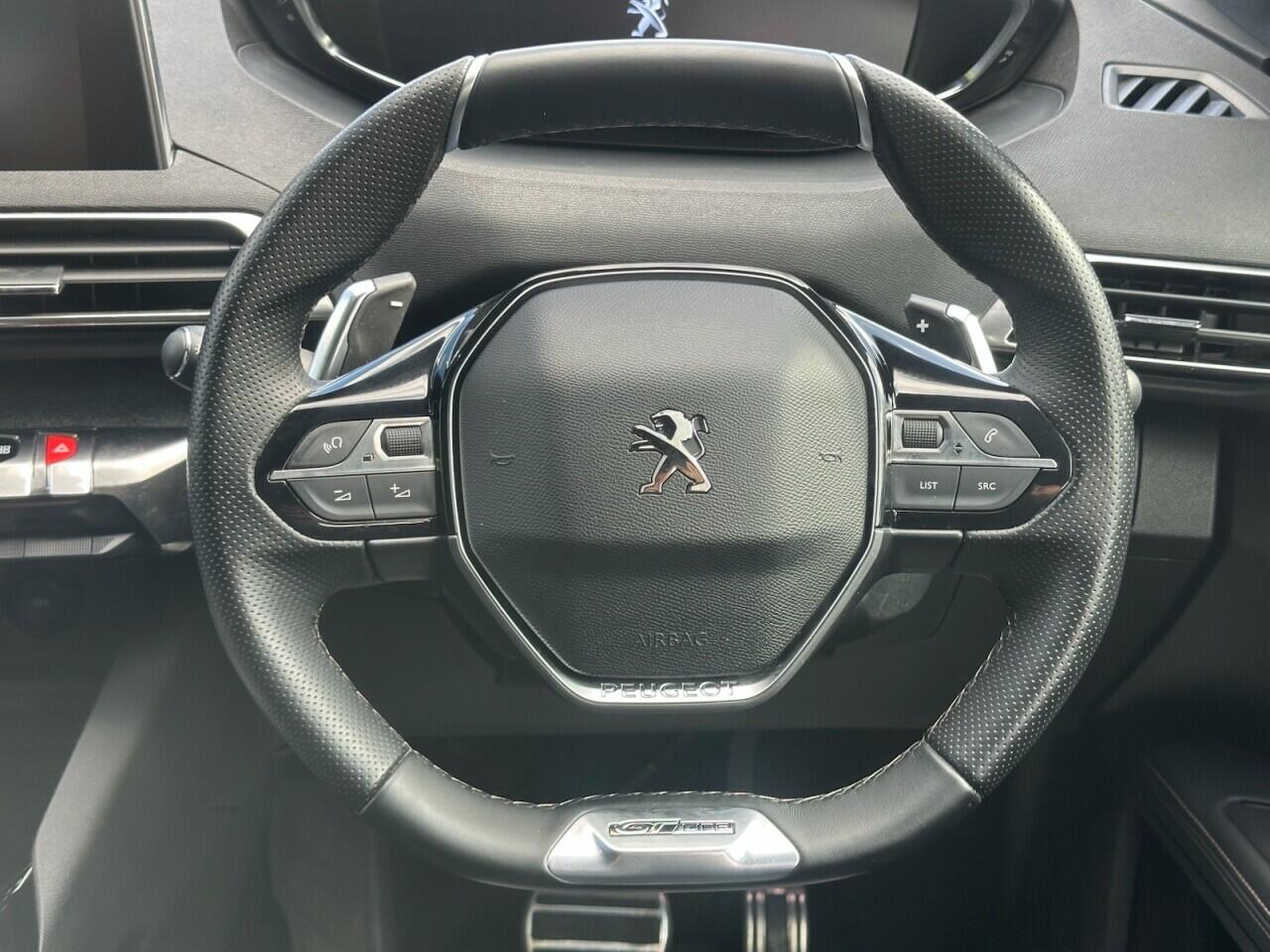 Peugeot 5008 view 24