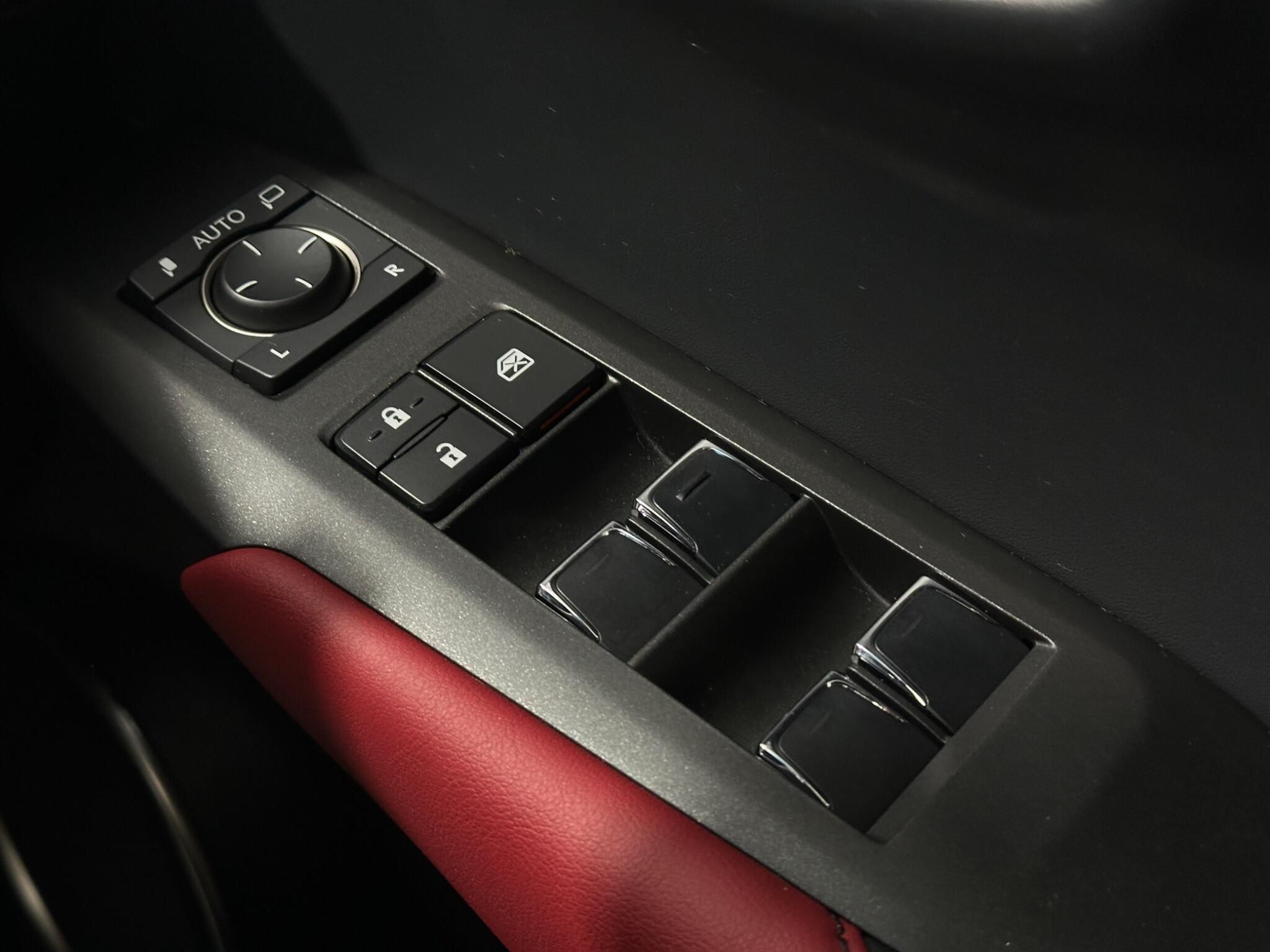 Lexus NX view 19