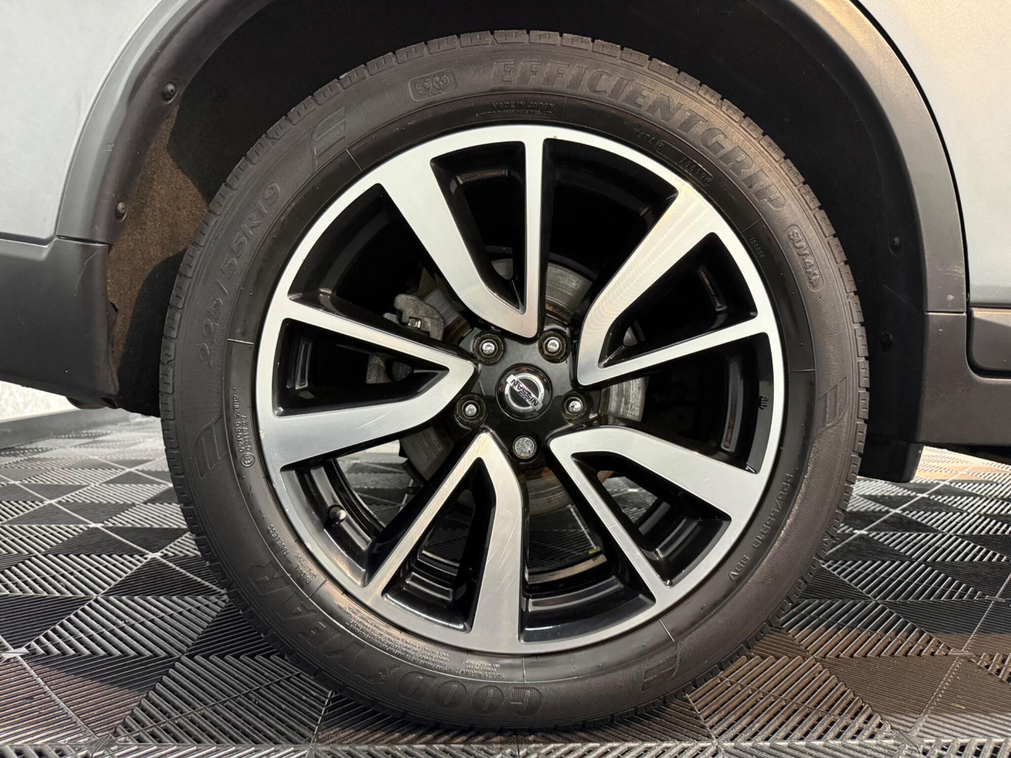 Nissan X-Trail view 26