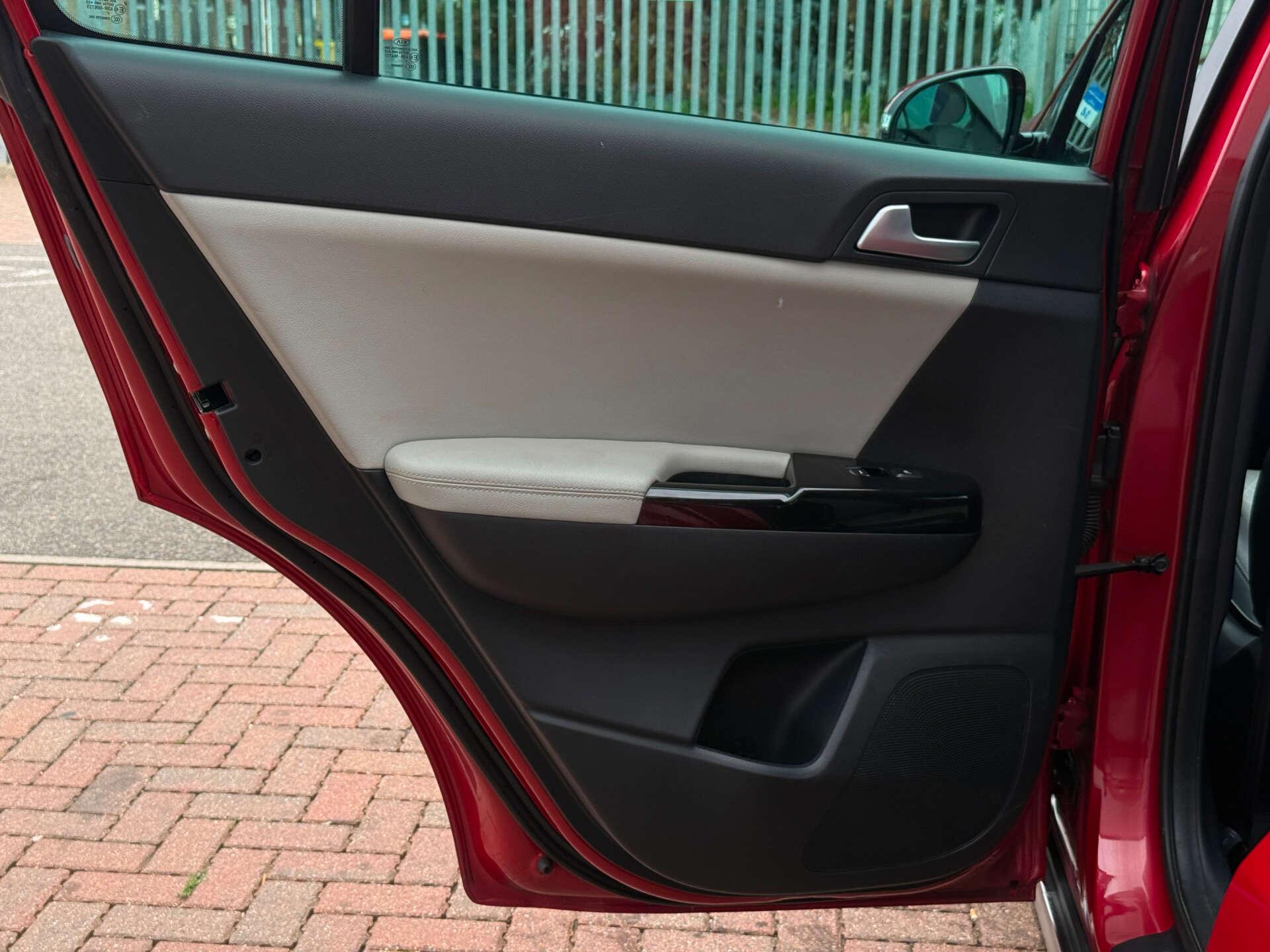 Kia Sportage view 38
