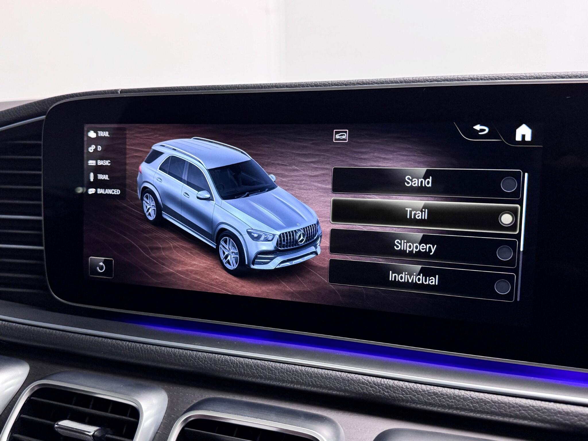Mercedes-Benz Gle view 58
