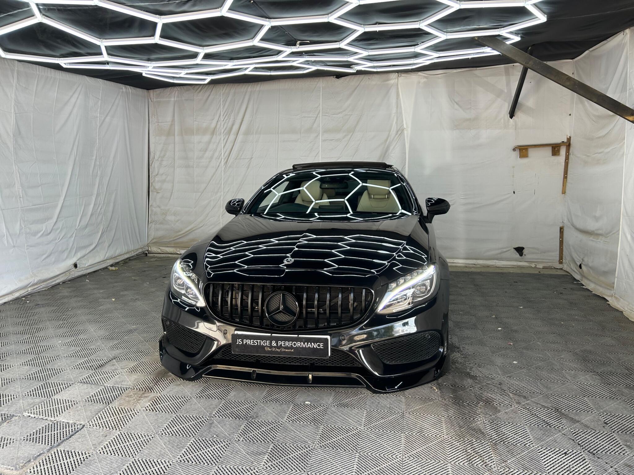Mercedes-Benz C-Class view 6