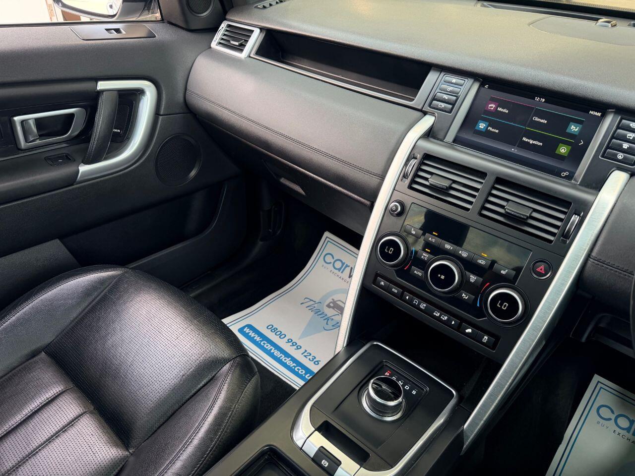Land Rover Discovery Sport view 37