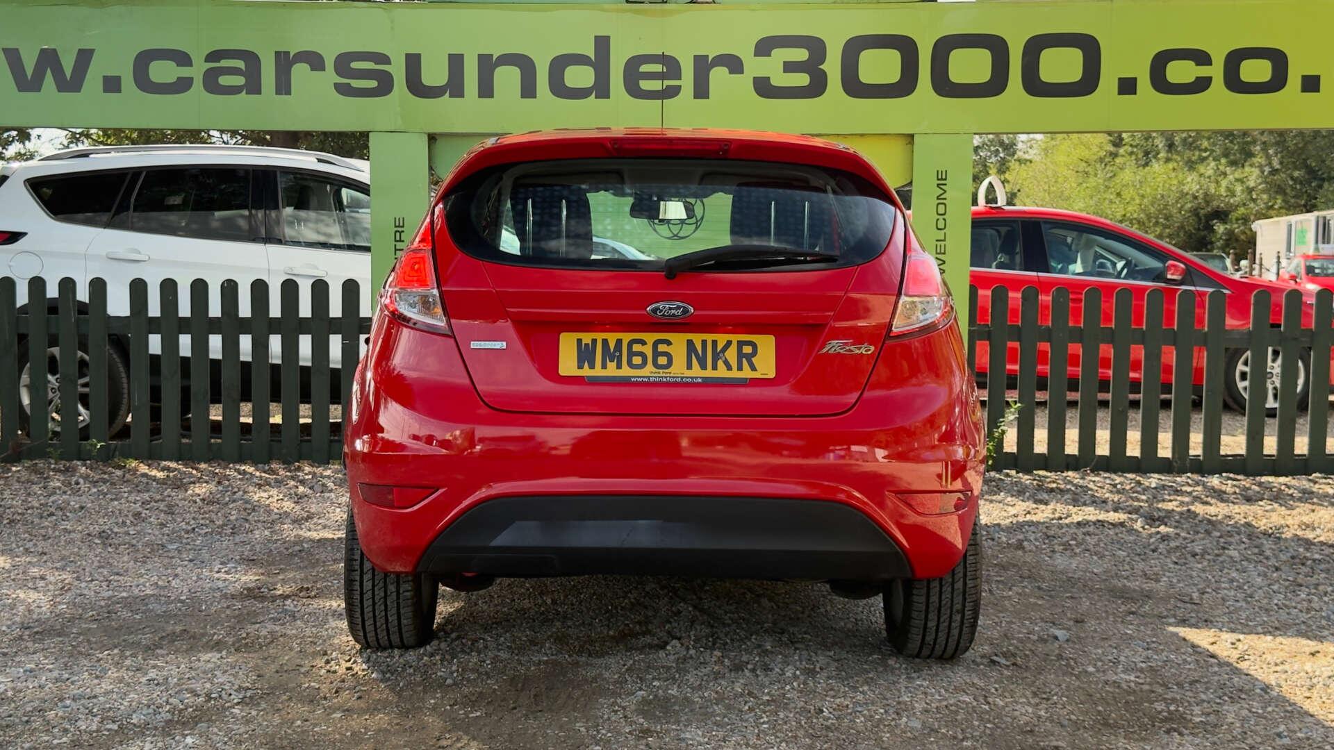 Ford Fiesta view 5