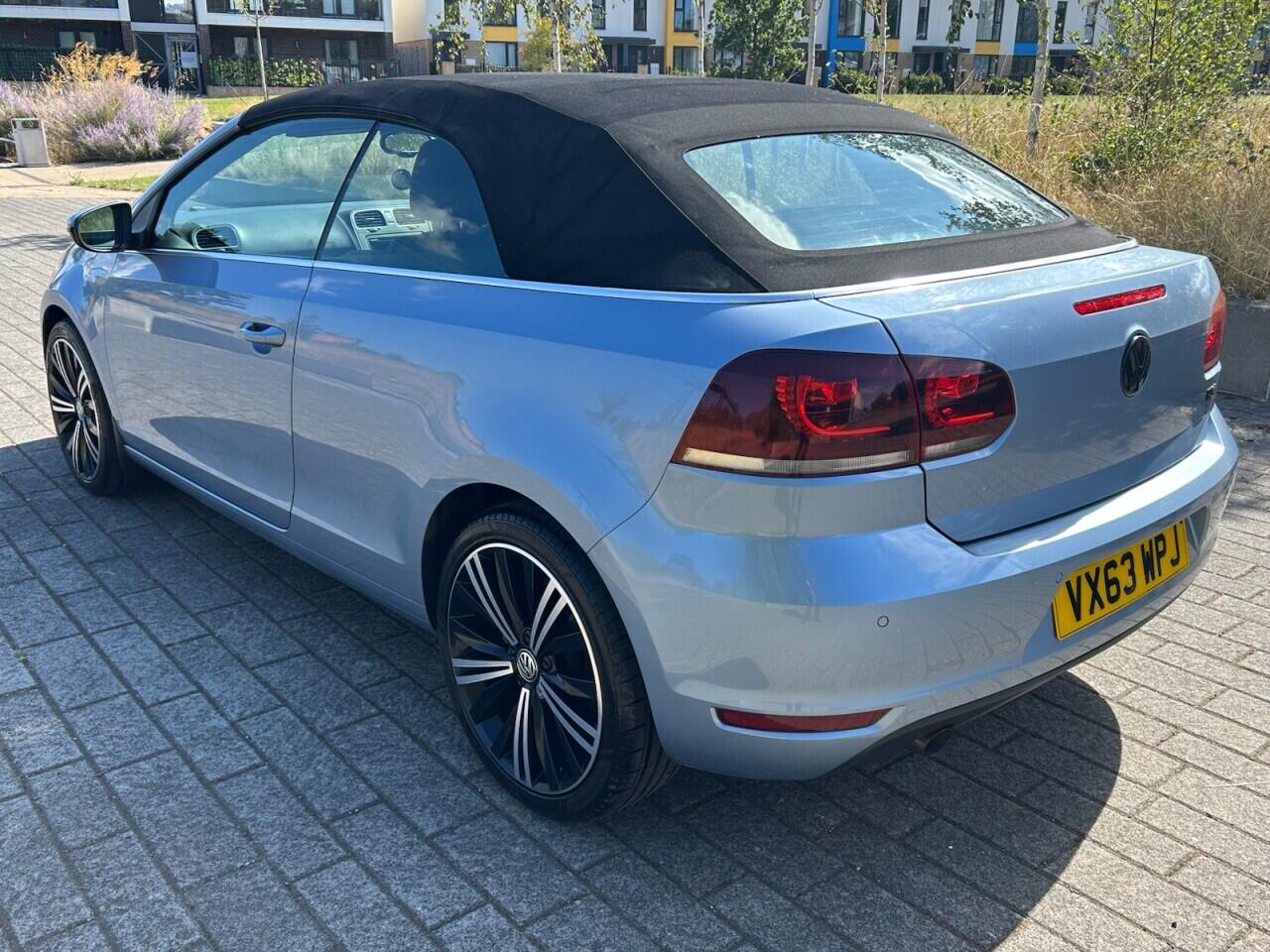 Volkswagen Golf view 21