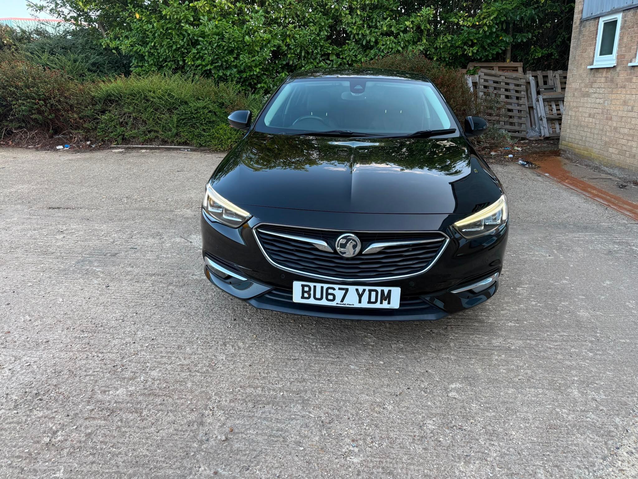 Vauxhall Insignia view 8