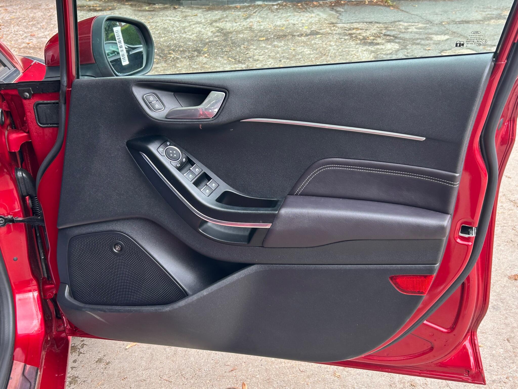 Ford Fiesta view 39