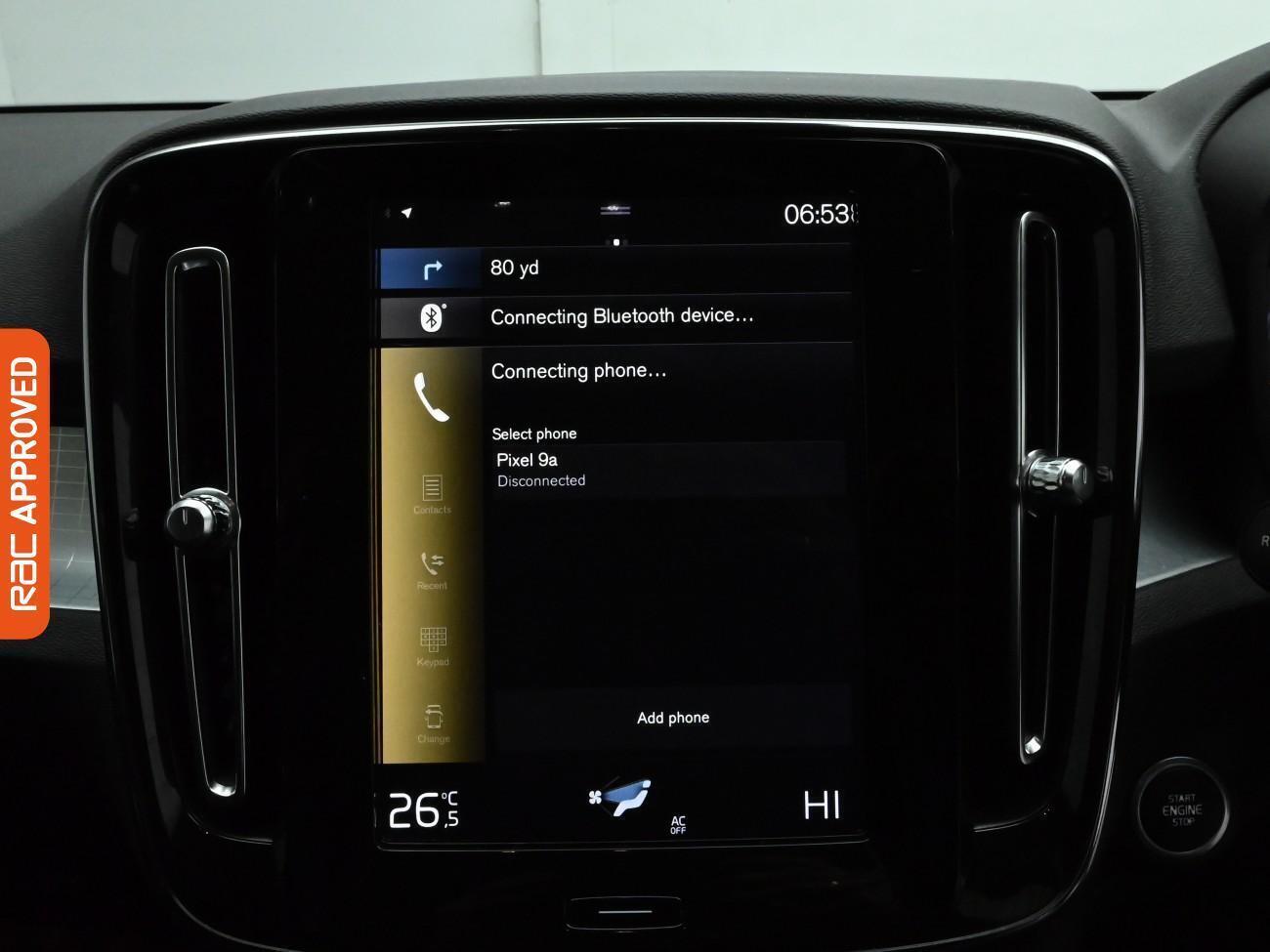 Volvo XC40 view 15
