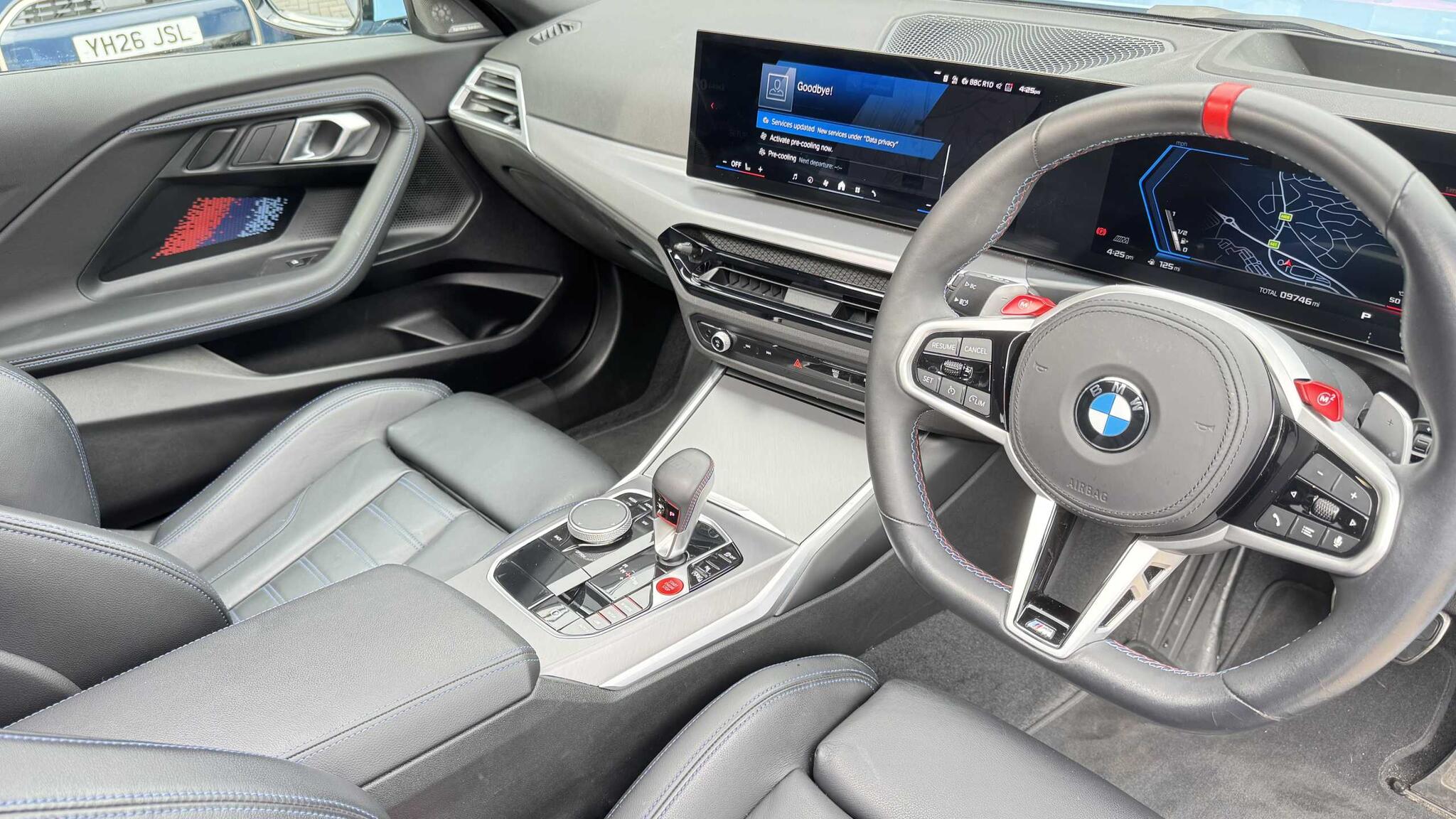 BMW M2 view 10