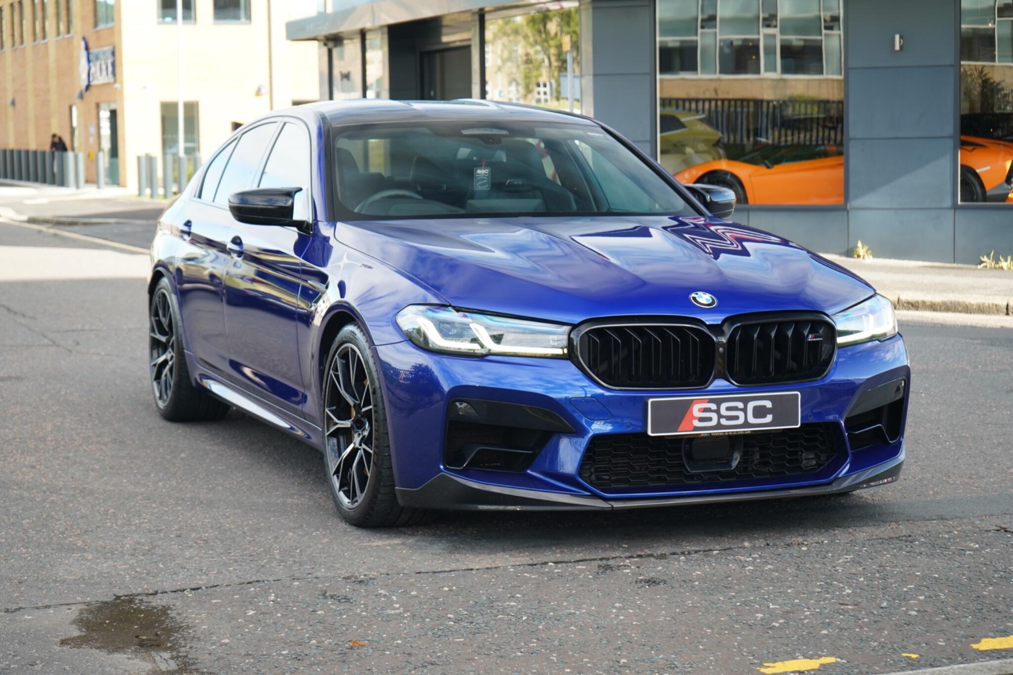 BMW M5 view 5