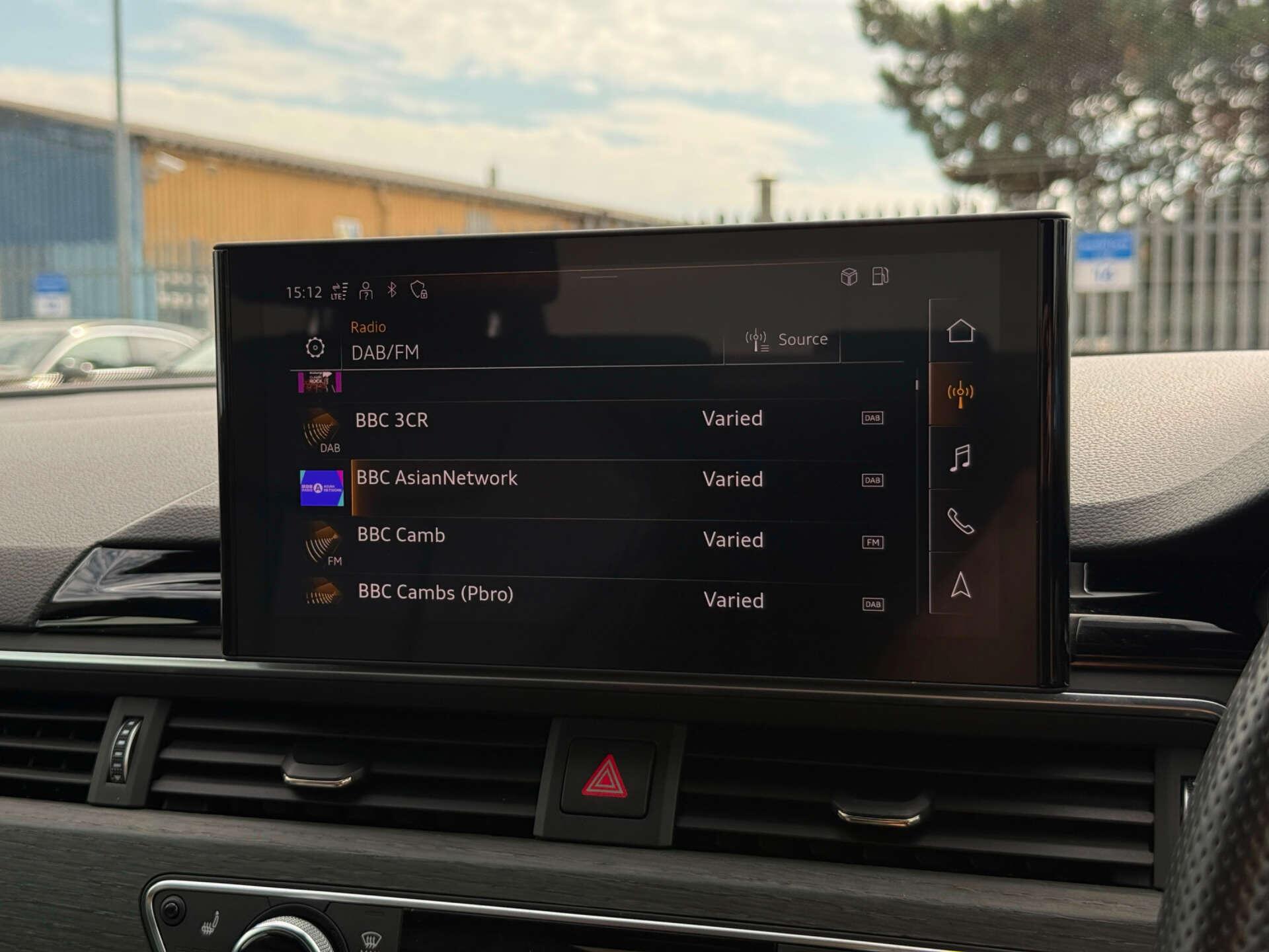 Audi A4 view 82