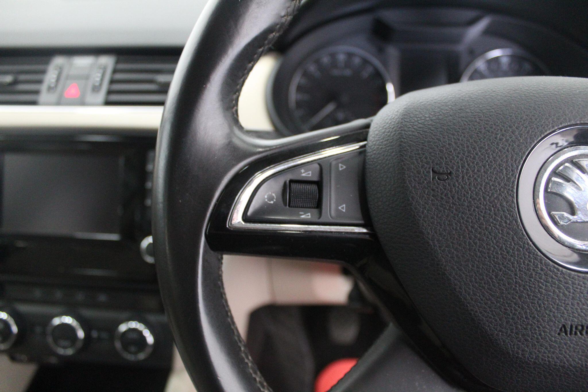 Skoda Octavia view 41