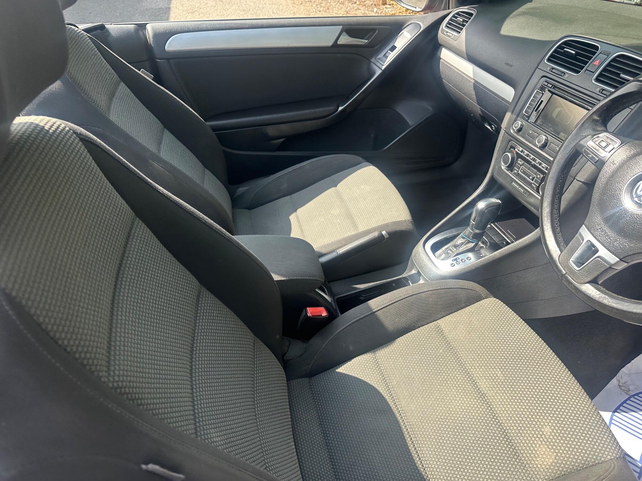 Volkswagen Golf view 11