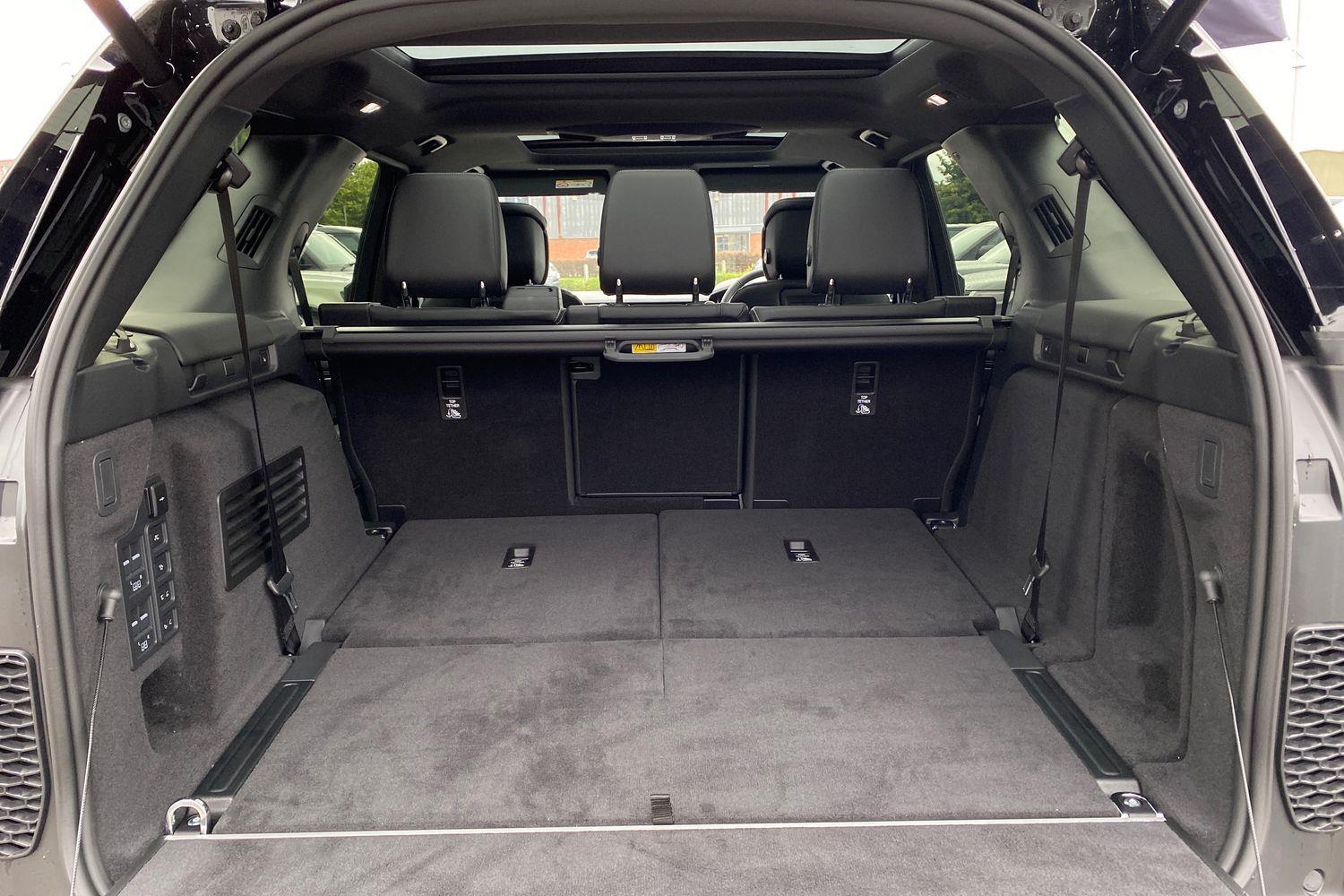 Land Rover Discovery view 42
