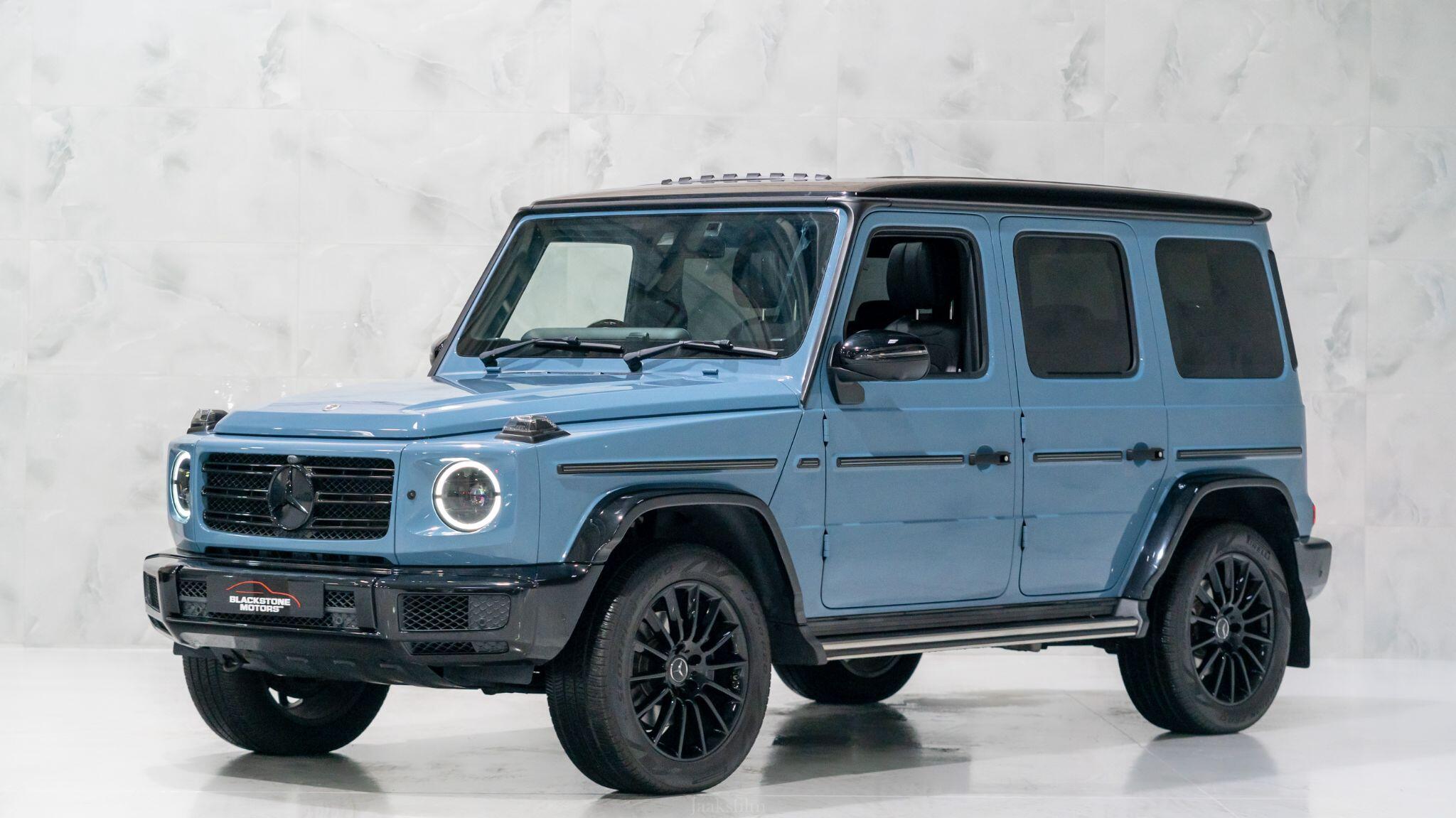 Mercedes-Benz G-Class view 3