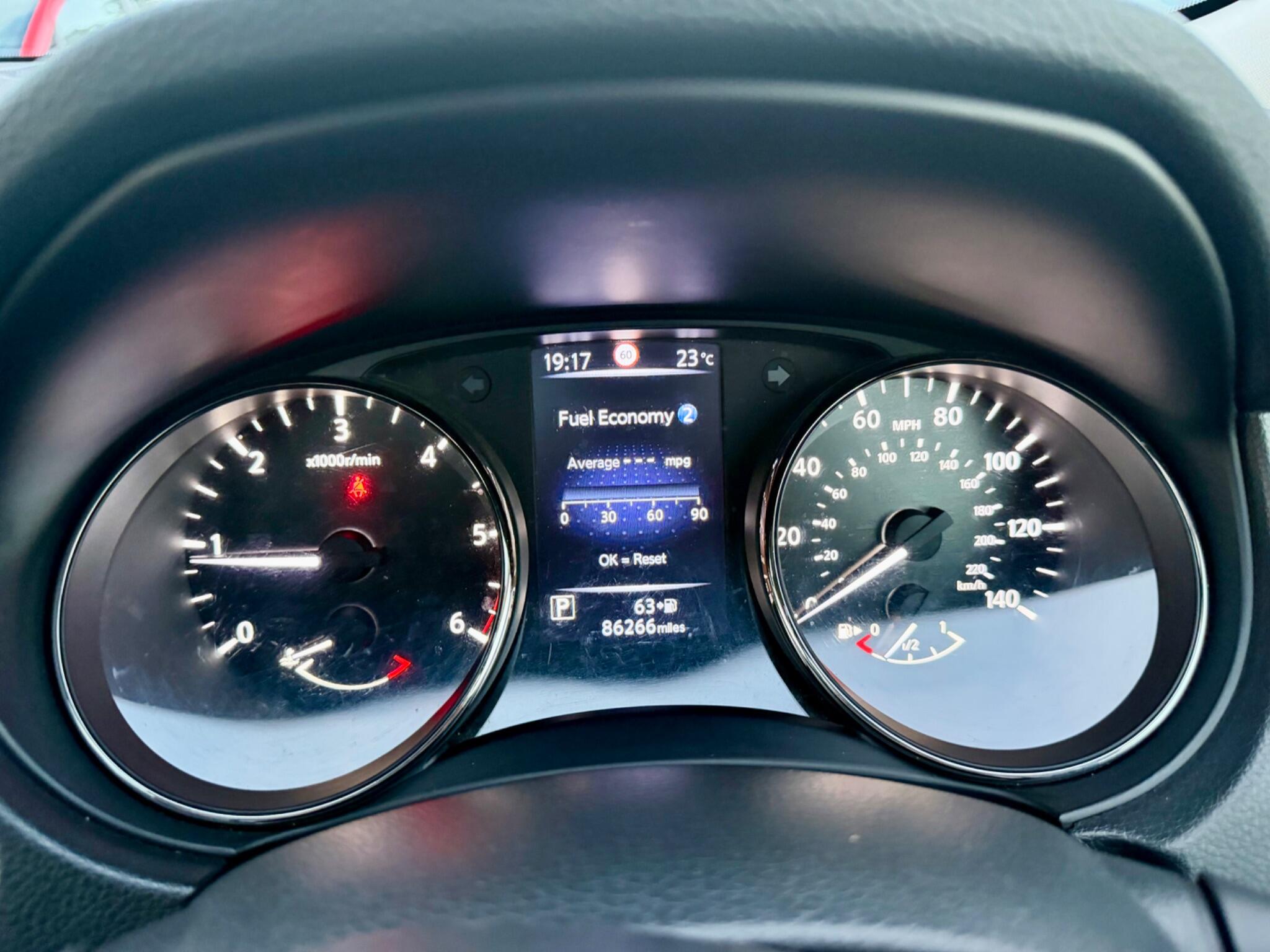Nissan X-Trail view 56