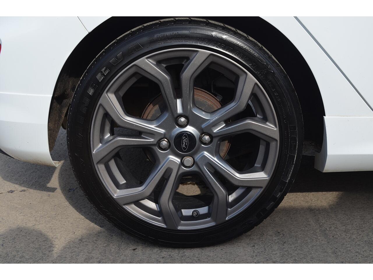Ford Fiesta view 20