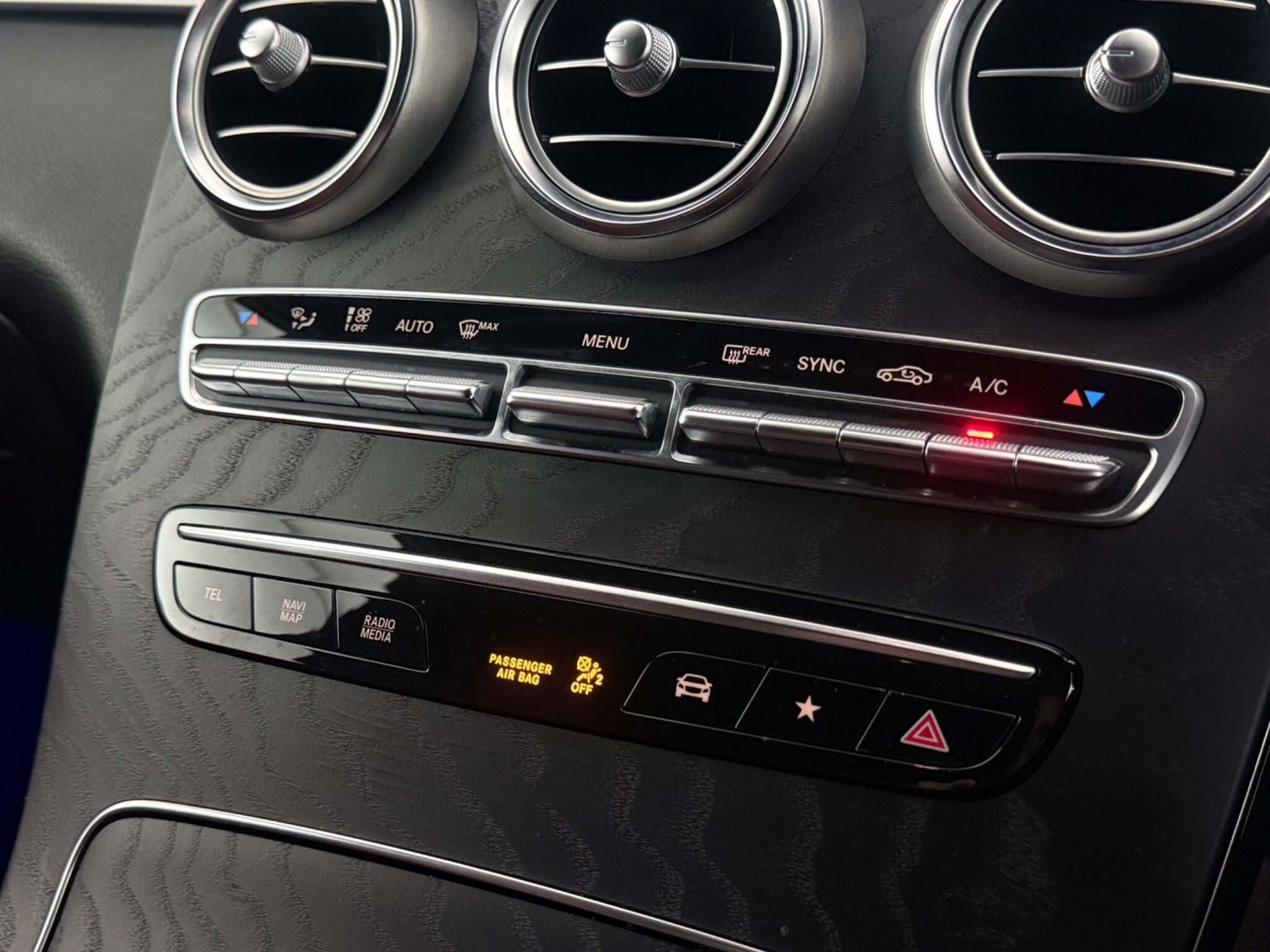 Mercedes-Benz GLC view 25