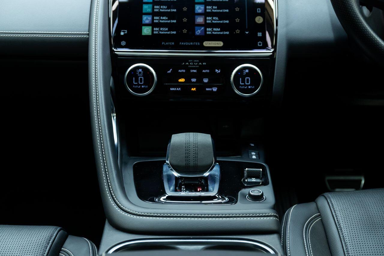 Jaguar E-Pace view 21