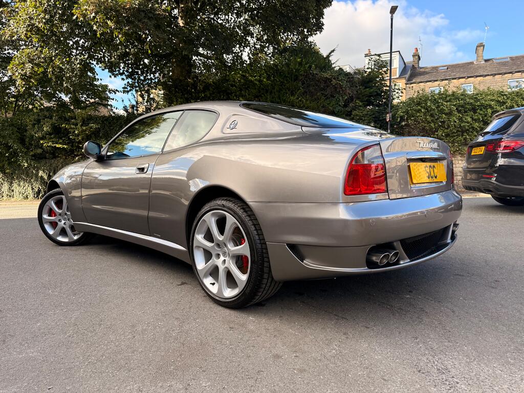Maserati Coupe view 8