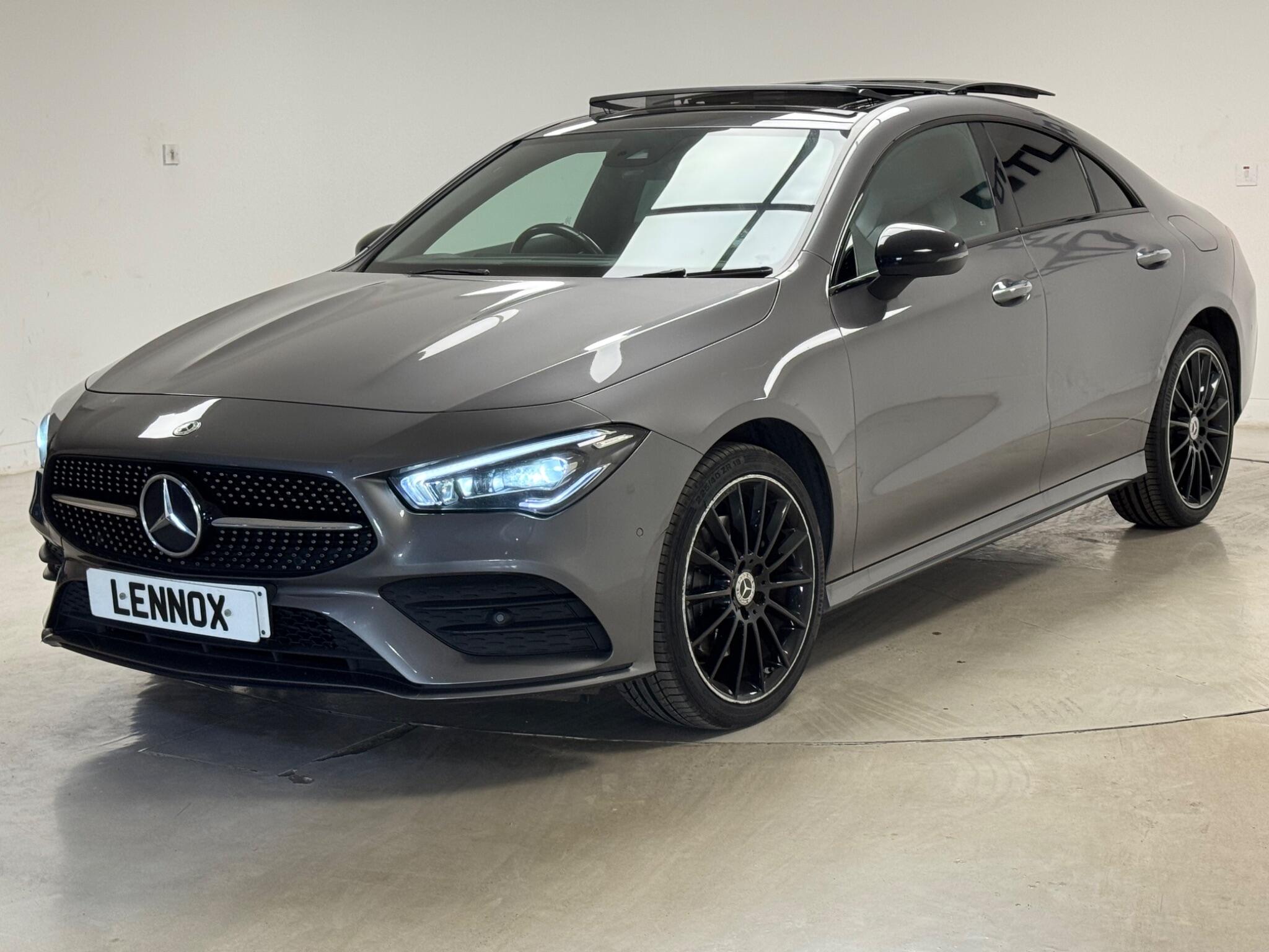Mercedes-Benz Cla view 3