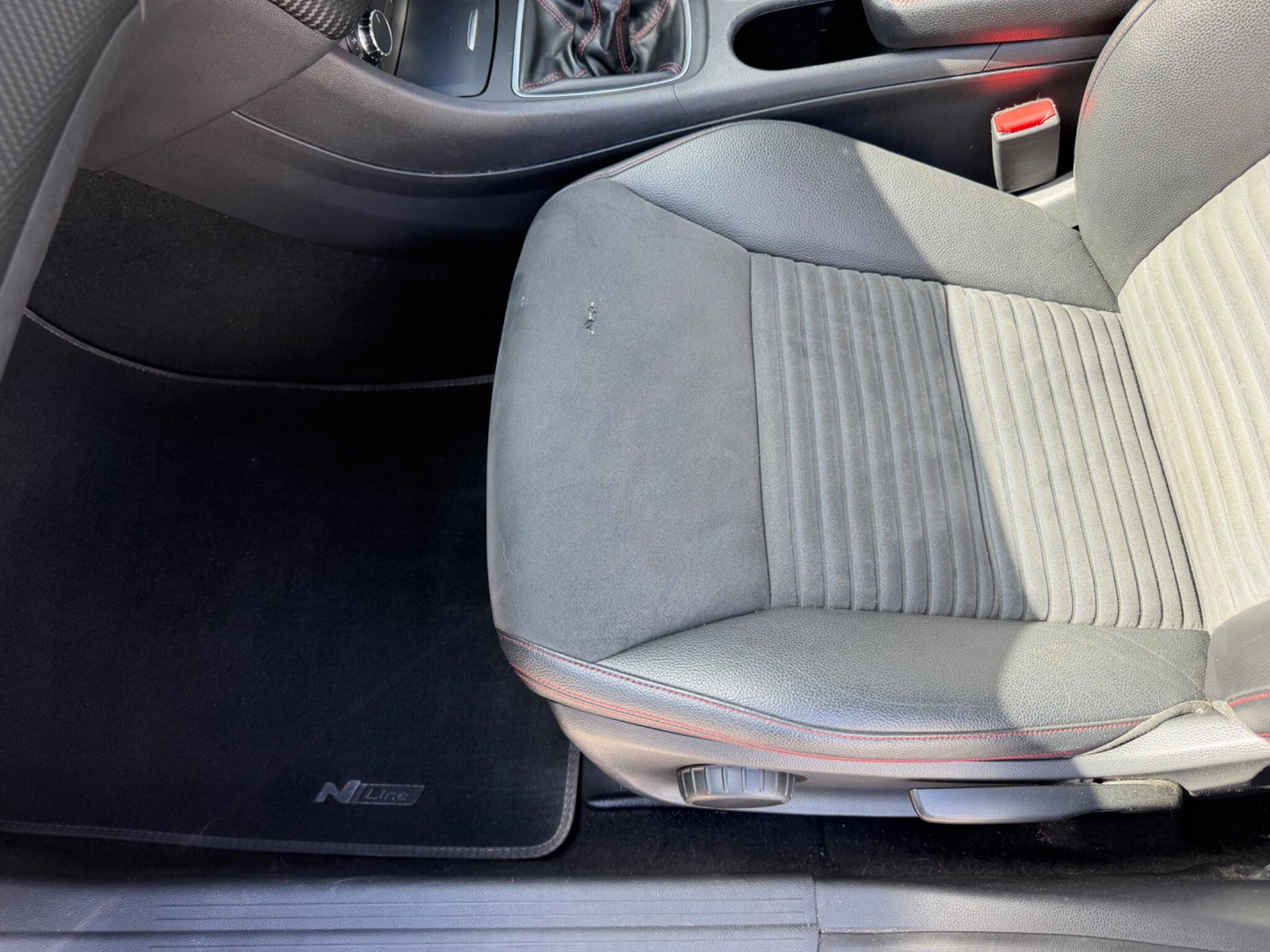 Mercedes-Benz A-Class view 17