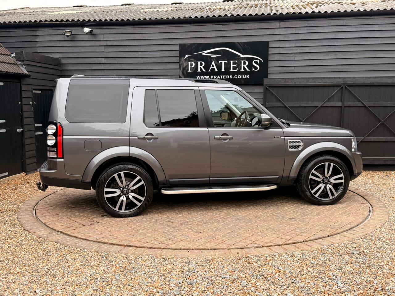 Land Rover Discovery 4 view 30