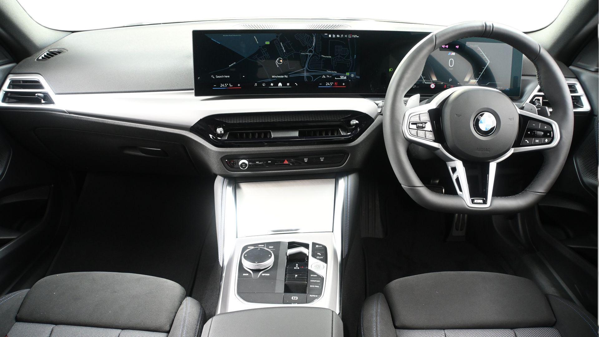 BMW 2 Series view 4