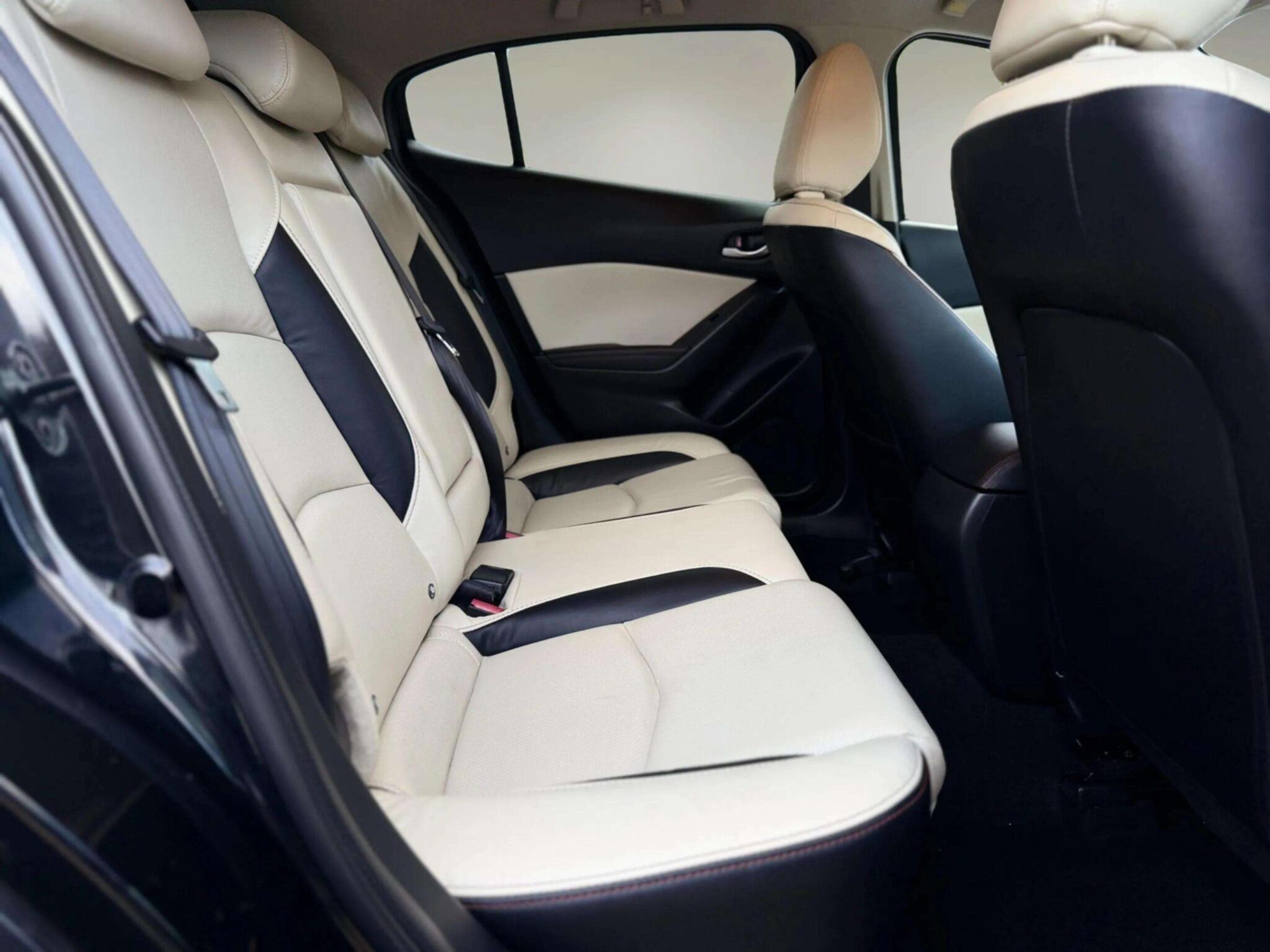 Mazda Skyactiv-G view 43