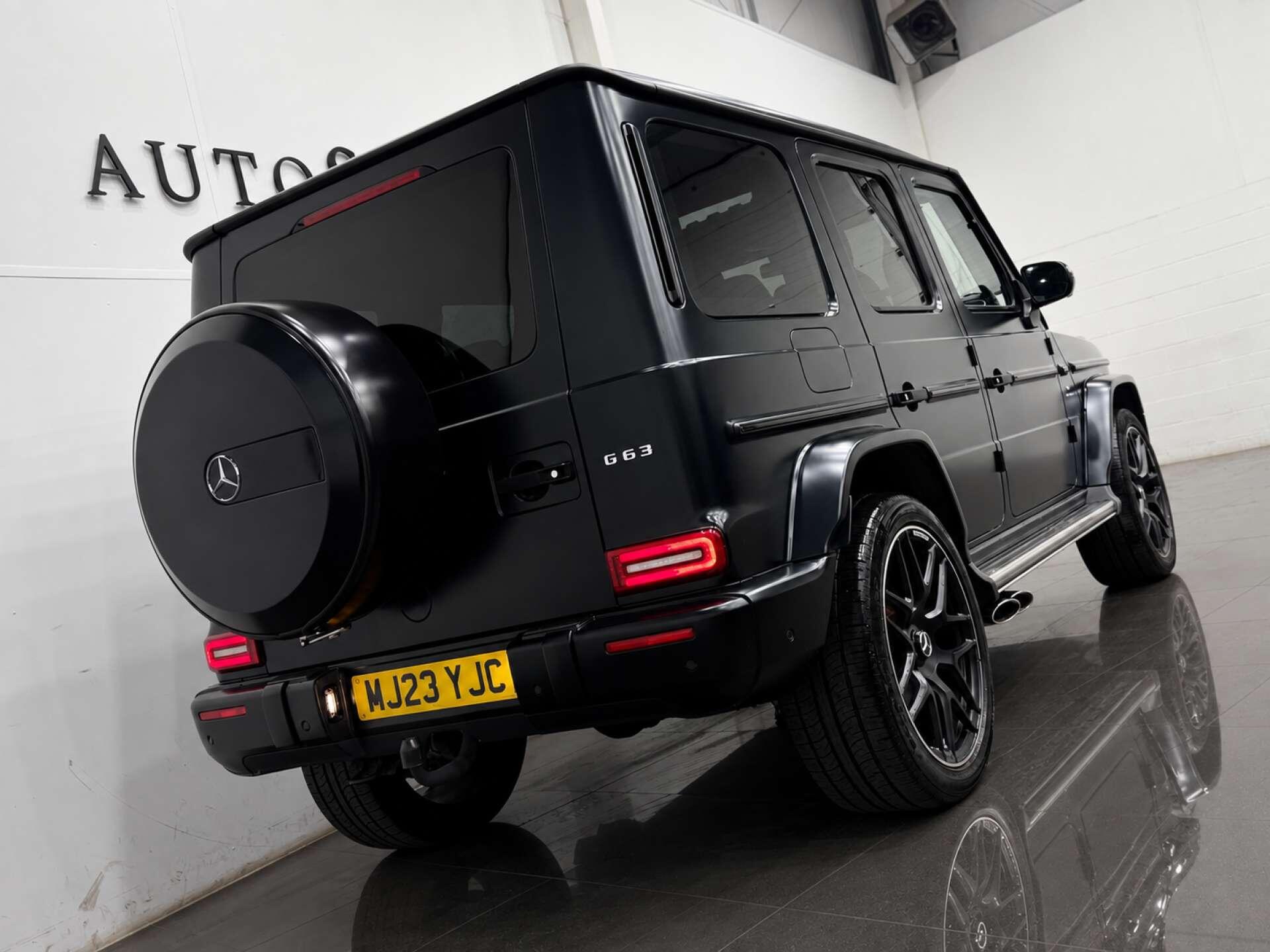 Mercedes-Benz G-Class view 24