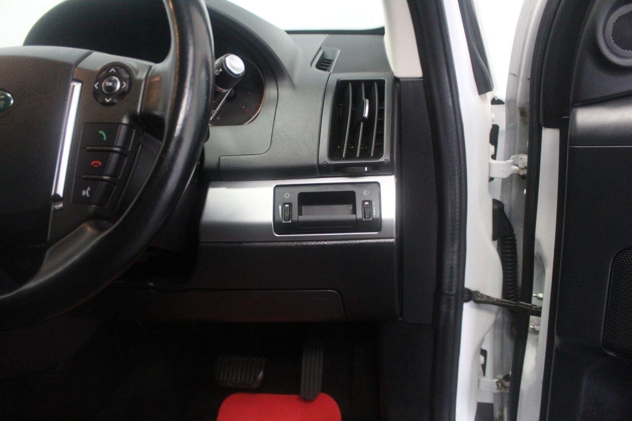 Land Rover Freelander view 42