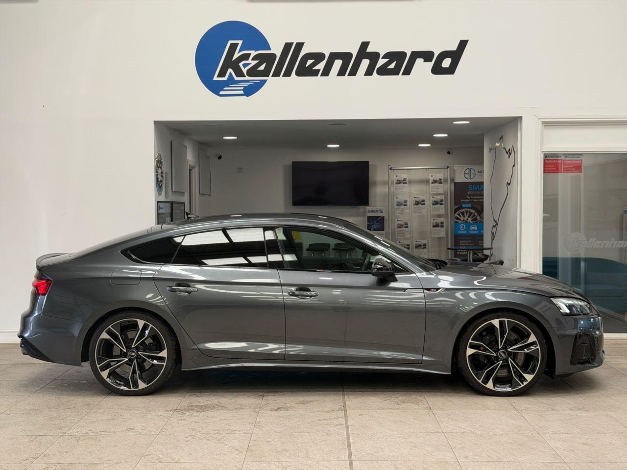 Audi S5 view 14