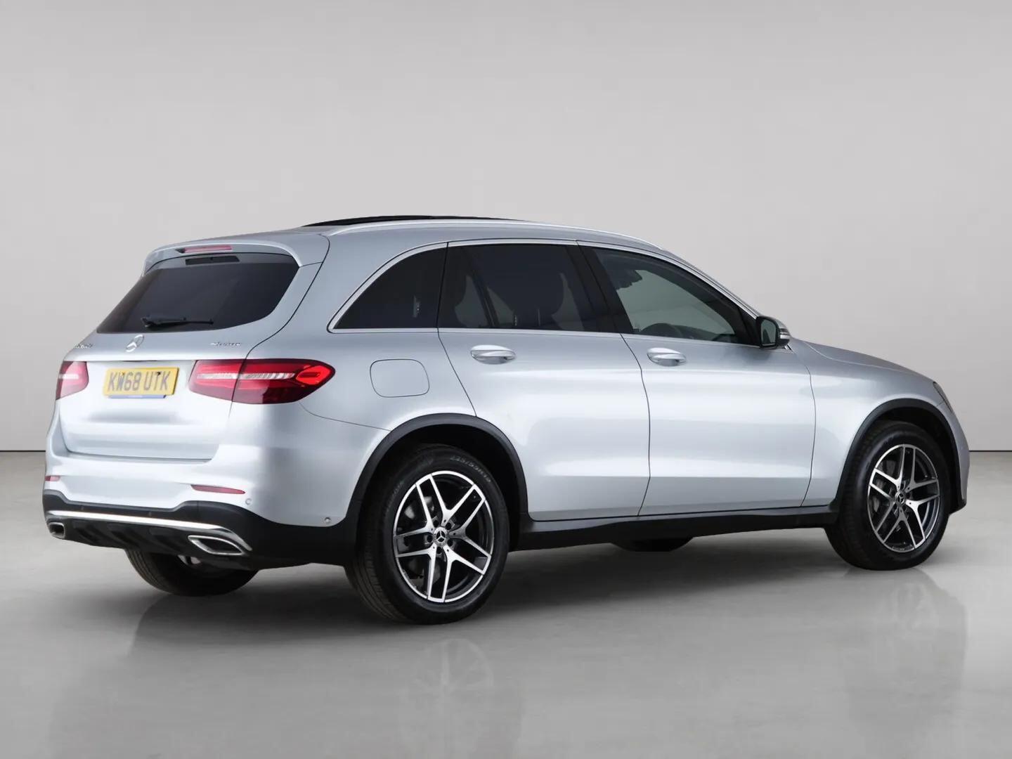 Mercedes-Benz GLC view 11