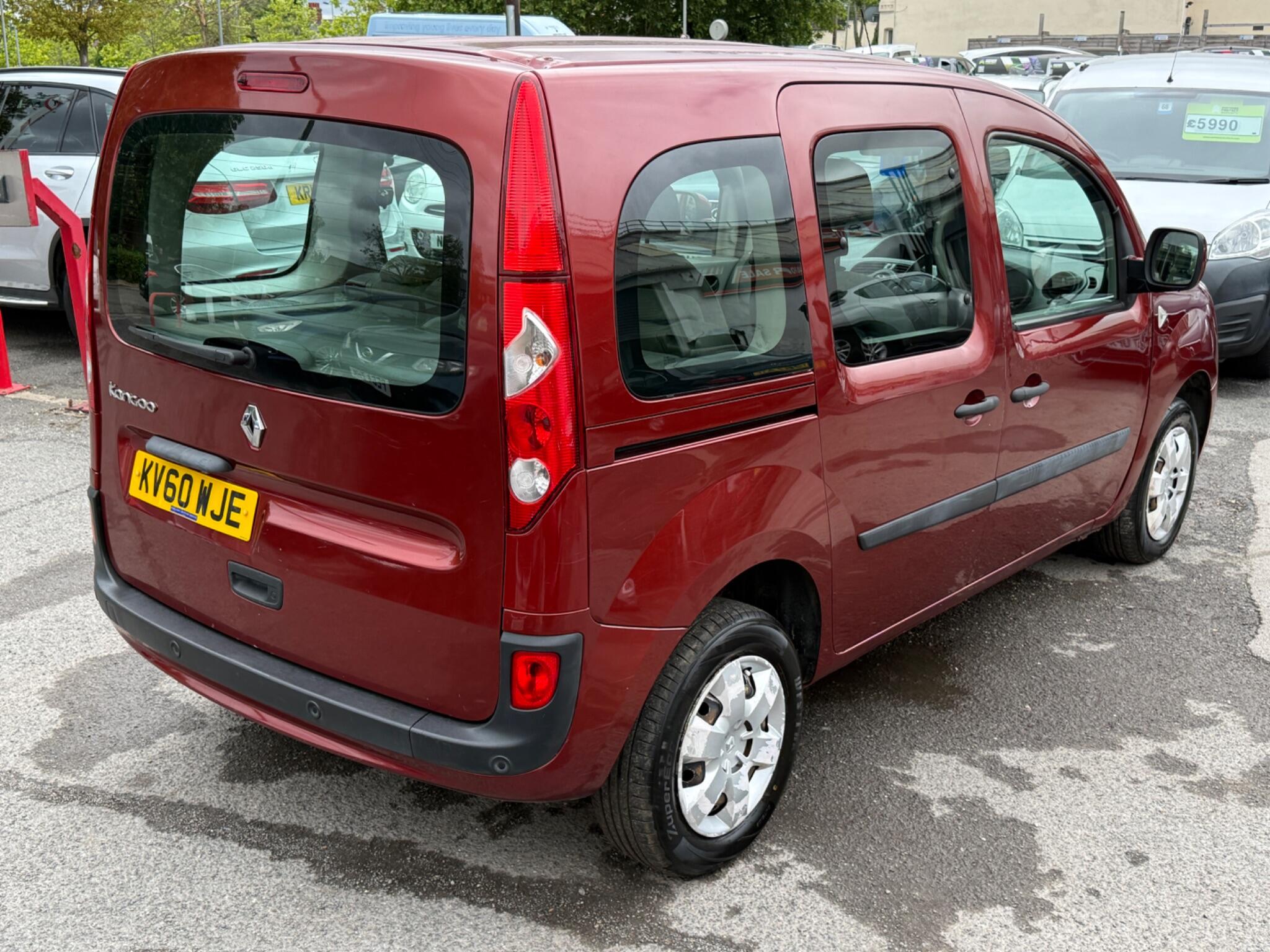 Renault Kangoo - Image 14
