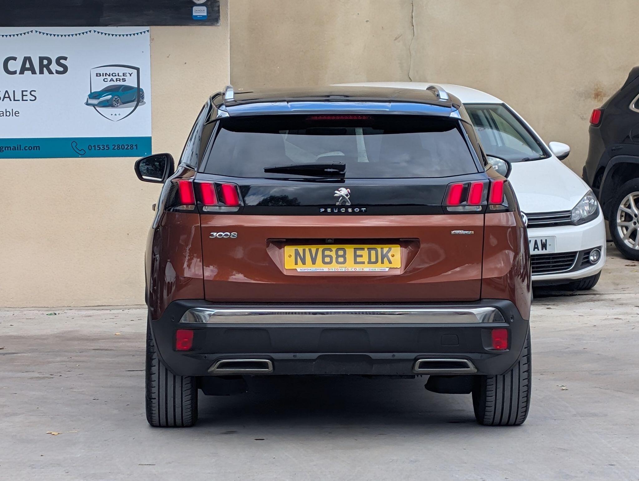 Peugeot 3008 view 6