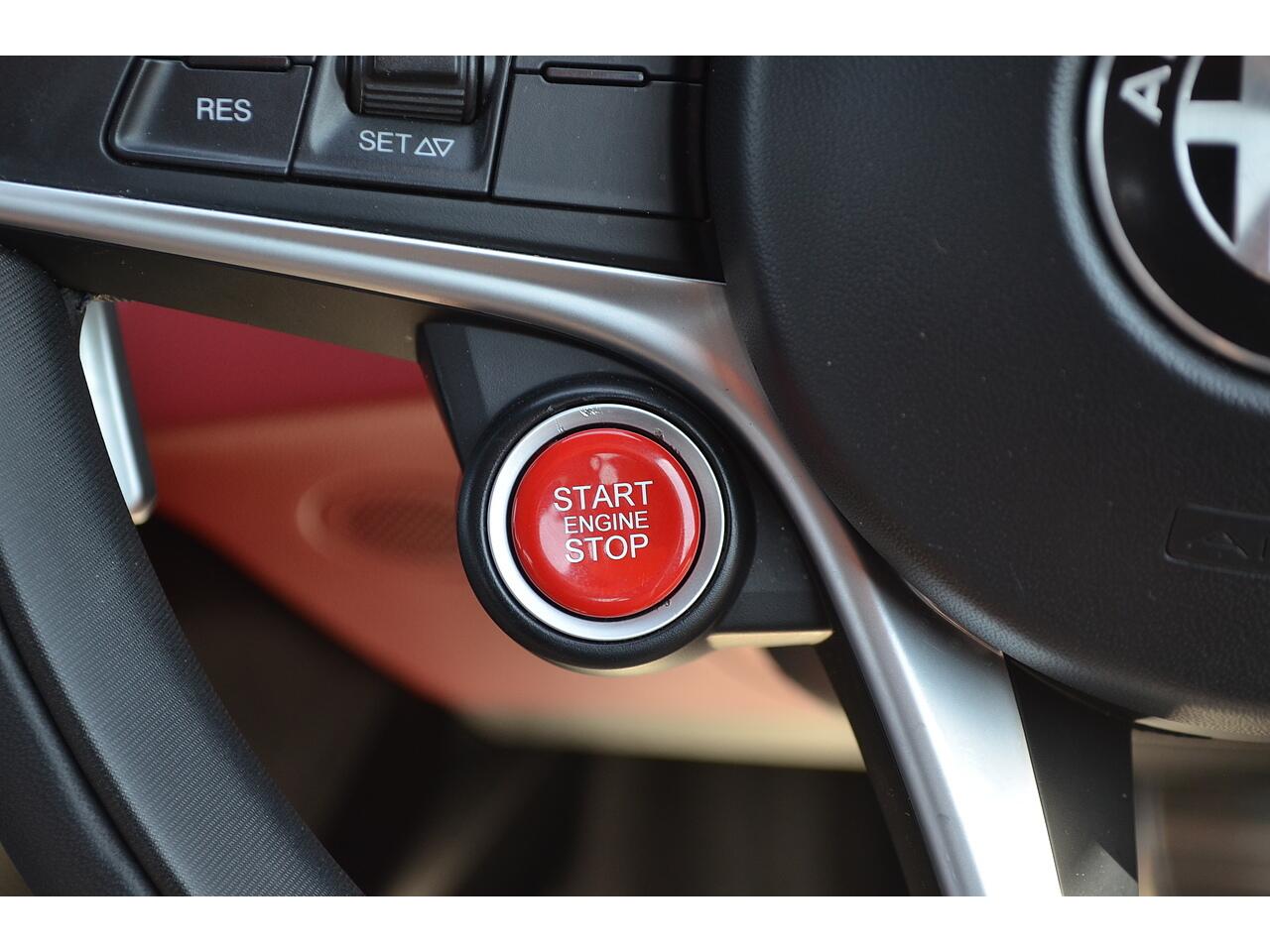 Alfa Romeo Giulia view 28