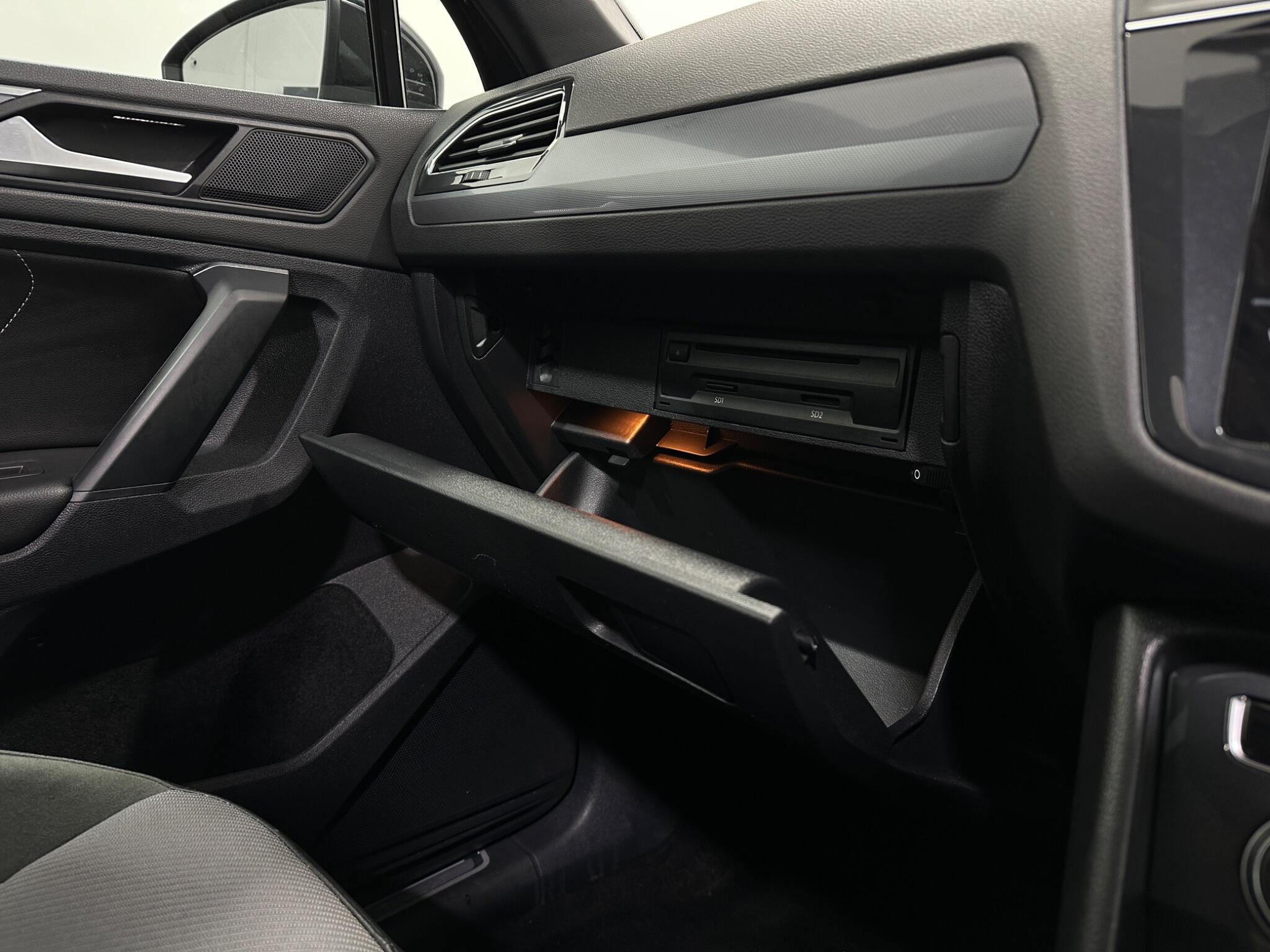 Volkswagen Tiguan view 29