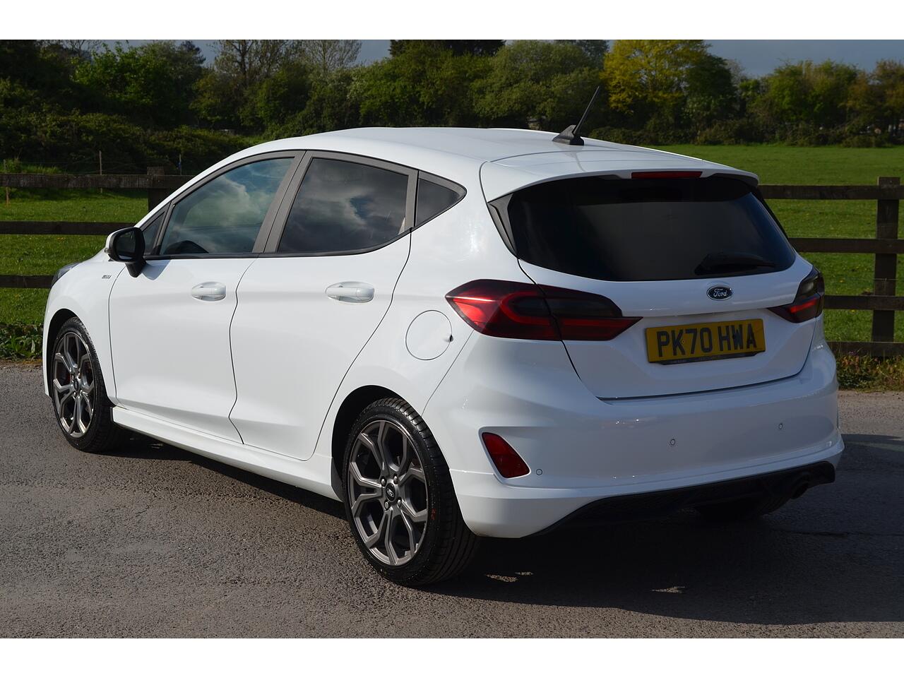 Ford Fiesta view 7