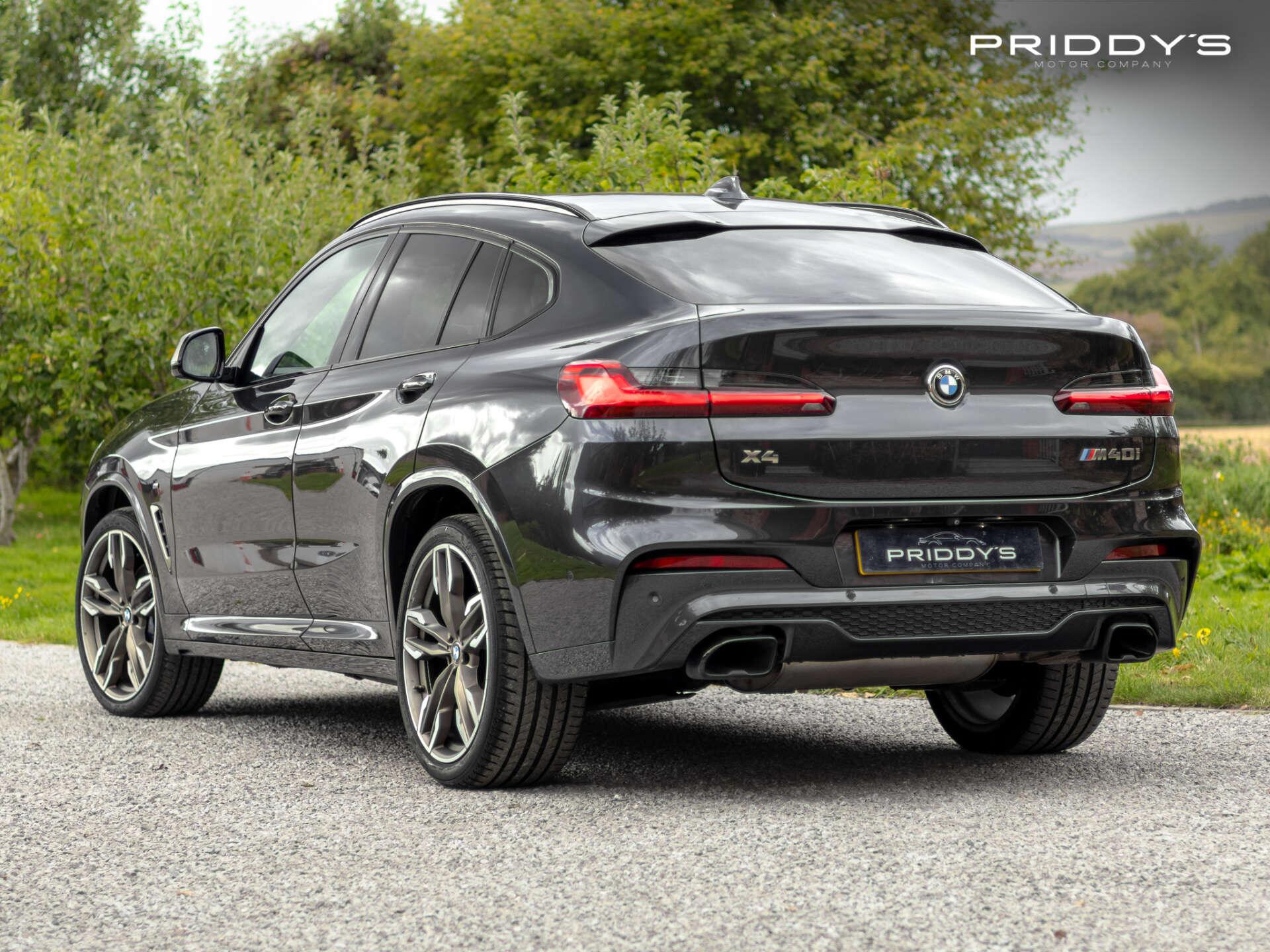 BMW X4 view 35
