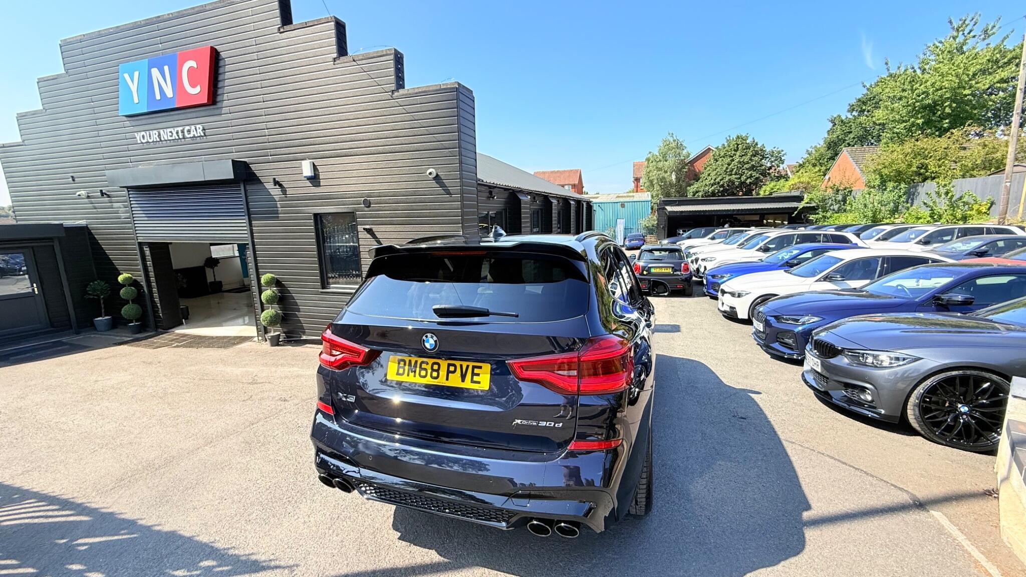 BMW X3 view 2